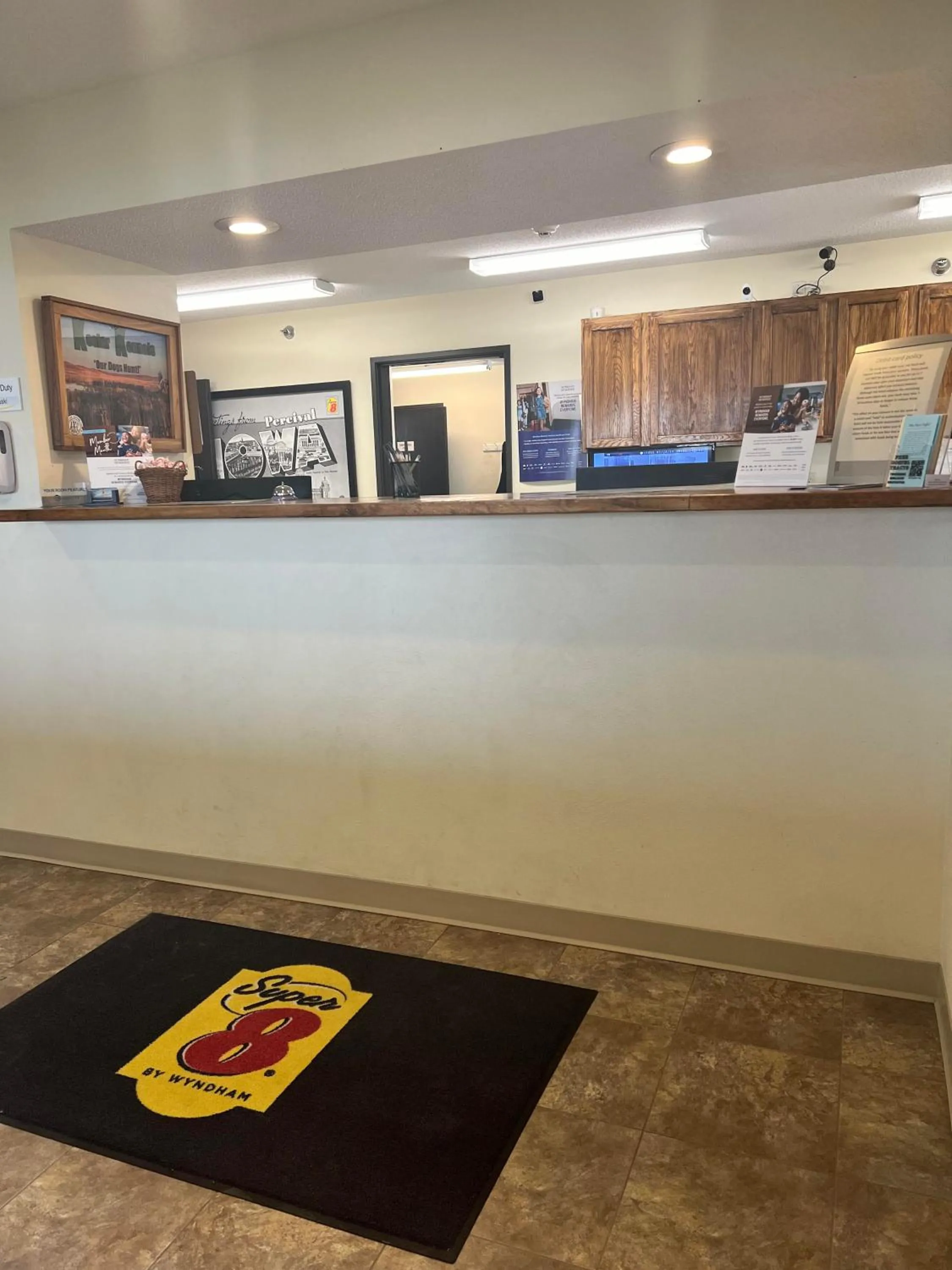 Lobby or reception in Super 8 by Wyndham Nebraska City