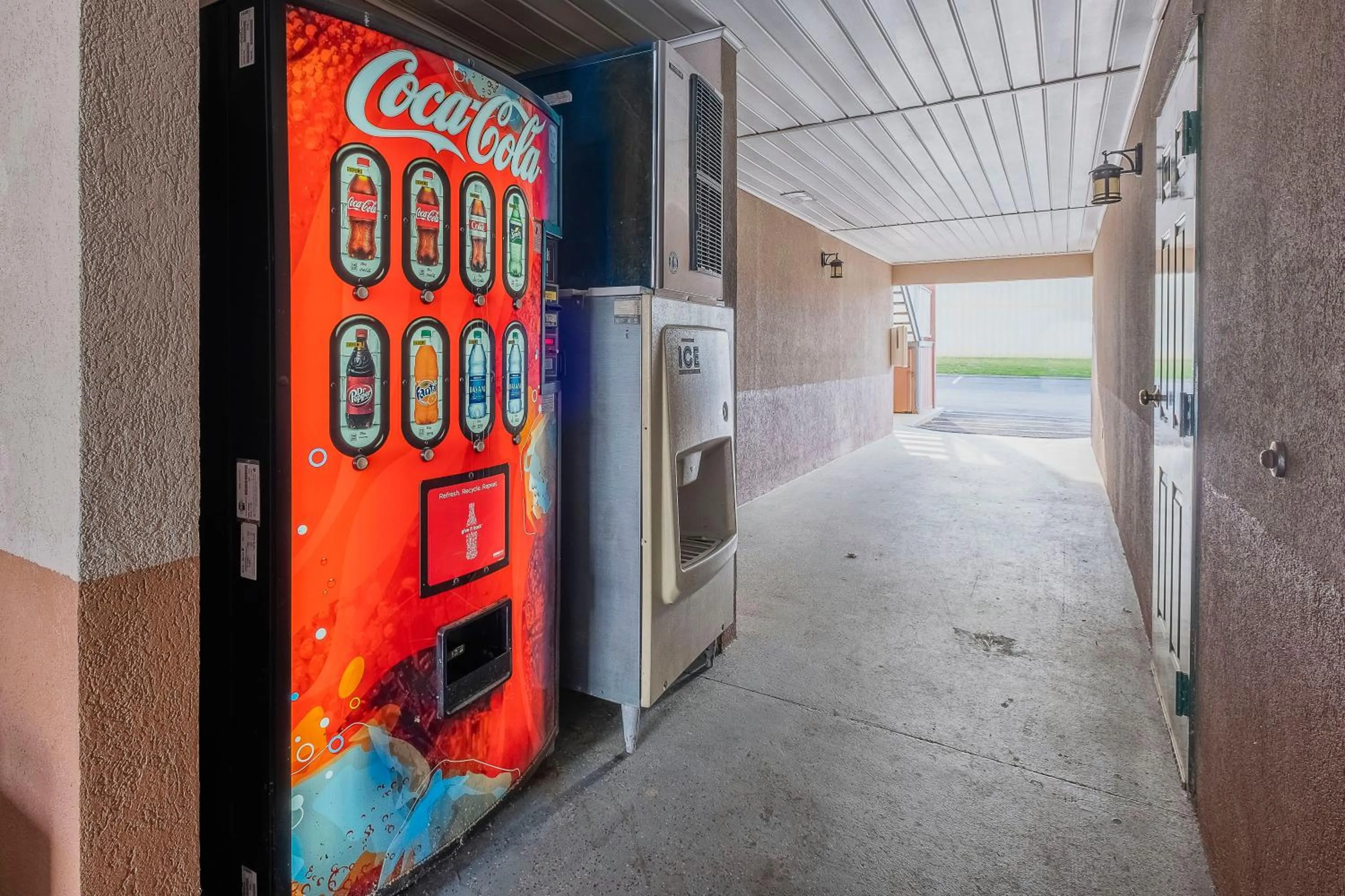 Other in Red Roof Inn & Suites Rome