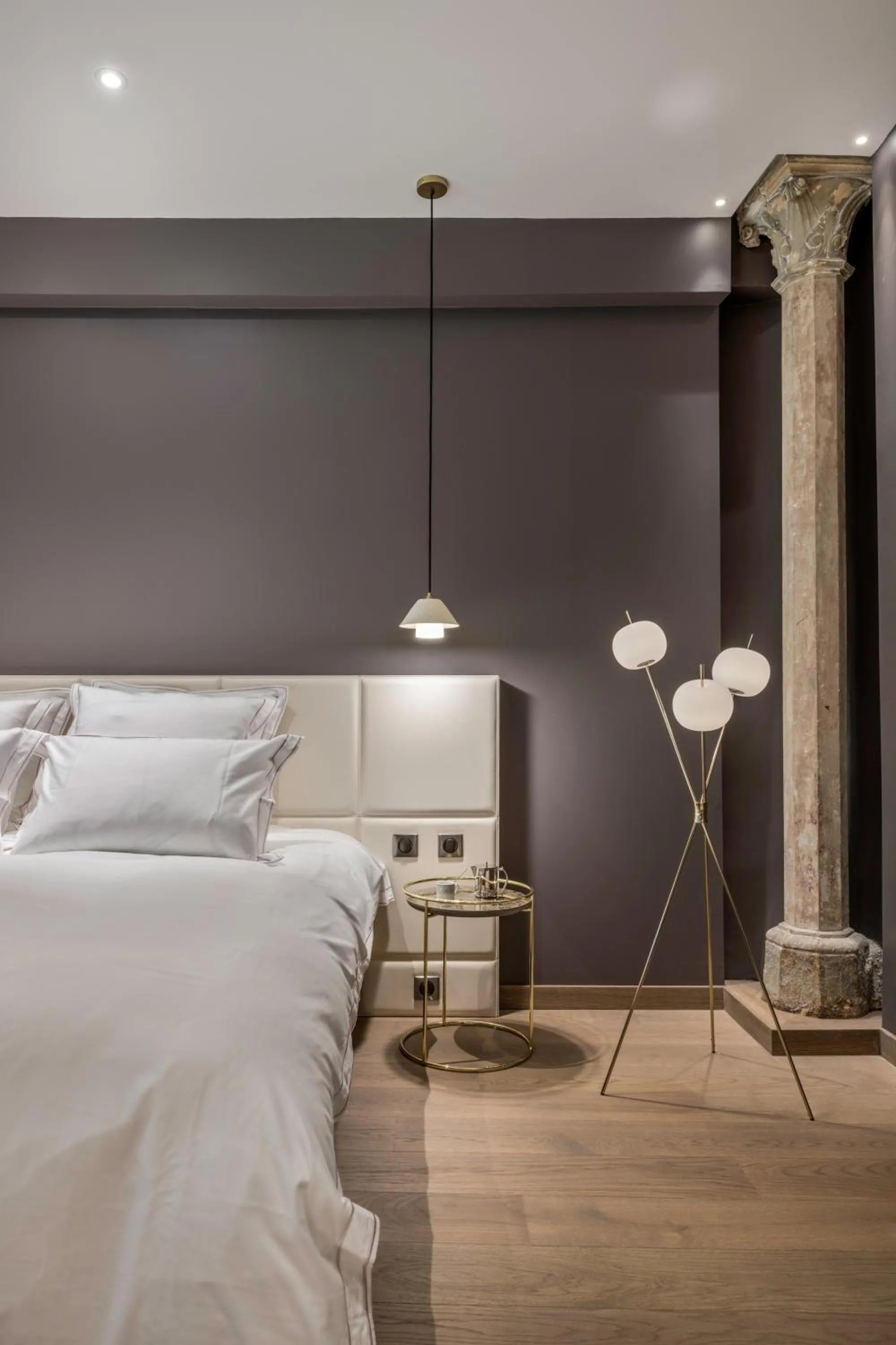 Bed in Les Suites de l'Ile Barbe