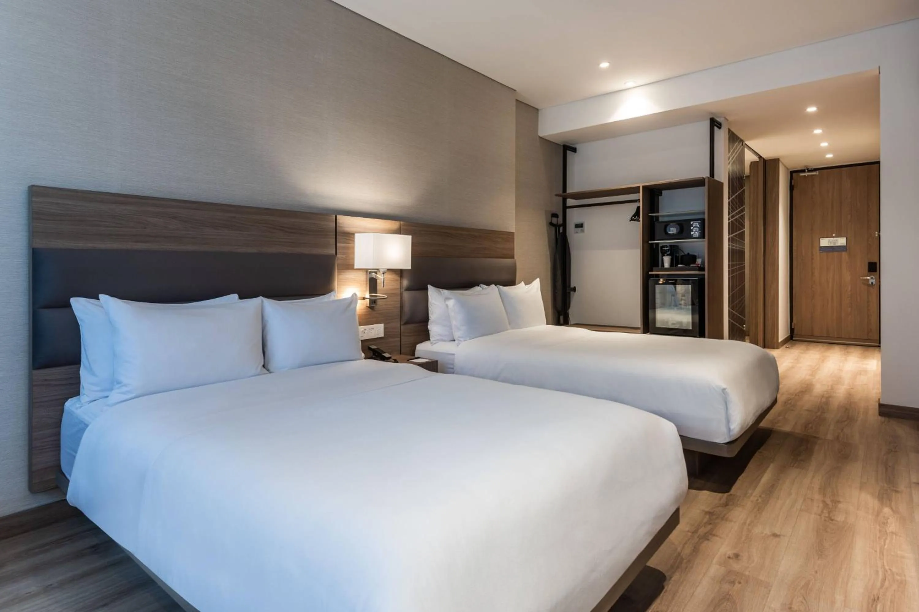 Photo of the whole room, Bed in AC Hotel by Marriott Bogota Zona T