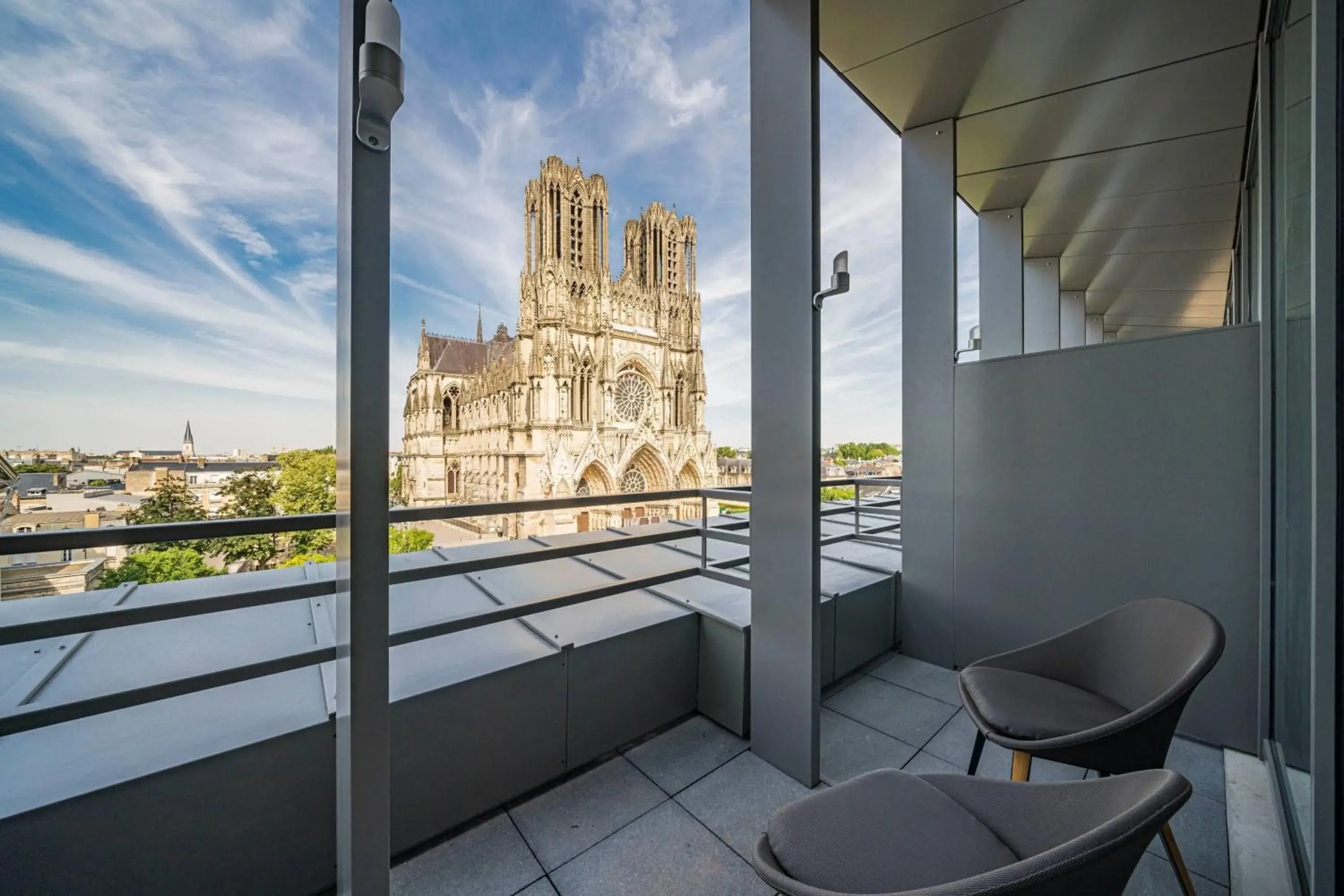 Executive King room - Cathedrale view in La Caserne Chanzy Hotel & Spa, Autograph Collection Executive King room - Cathedrale view in La Caserne Chanzy Hotel & Spa, Autograph Collection