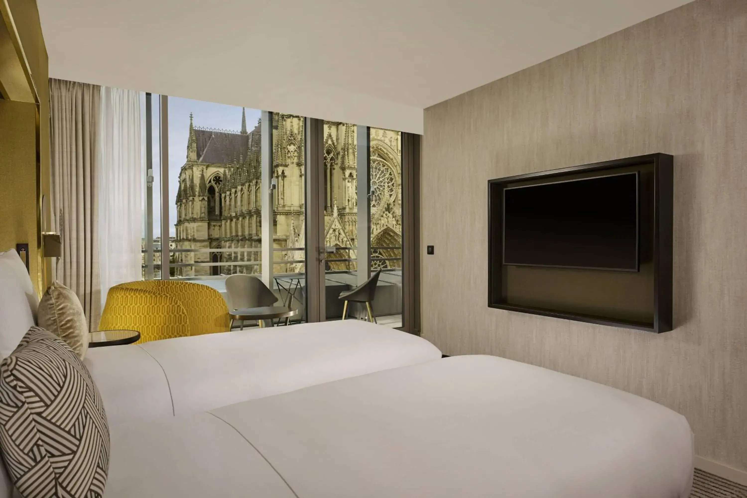 Photo of the whole room, Bed in La Caserne Chanzy Hotel & Spa, Autograph Collection Photo of the whole room, Bed in La Caserne Chanzy Hotel & Spa, Autograph Collection