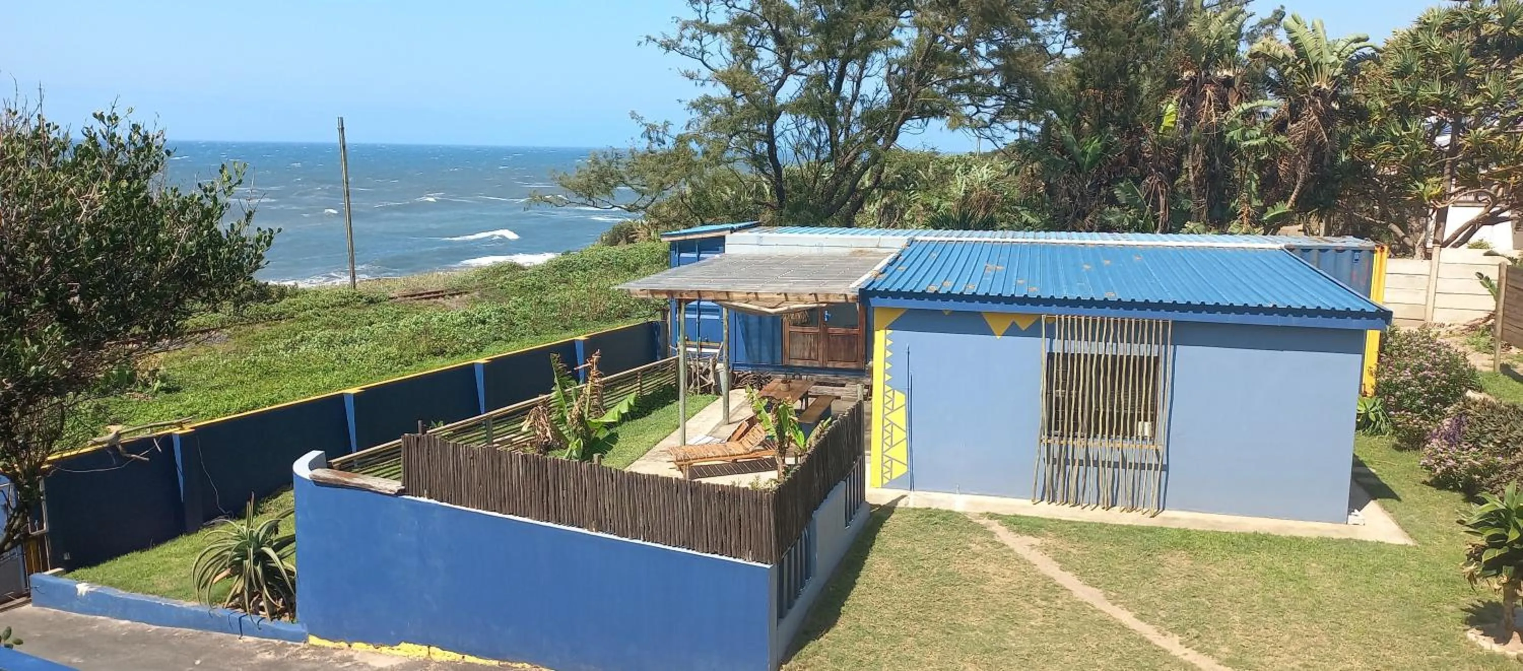 Blue Space Beach house