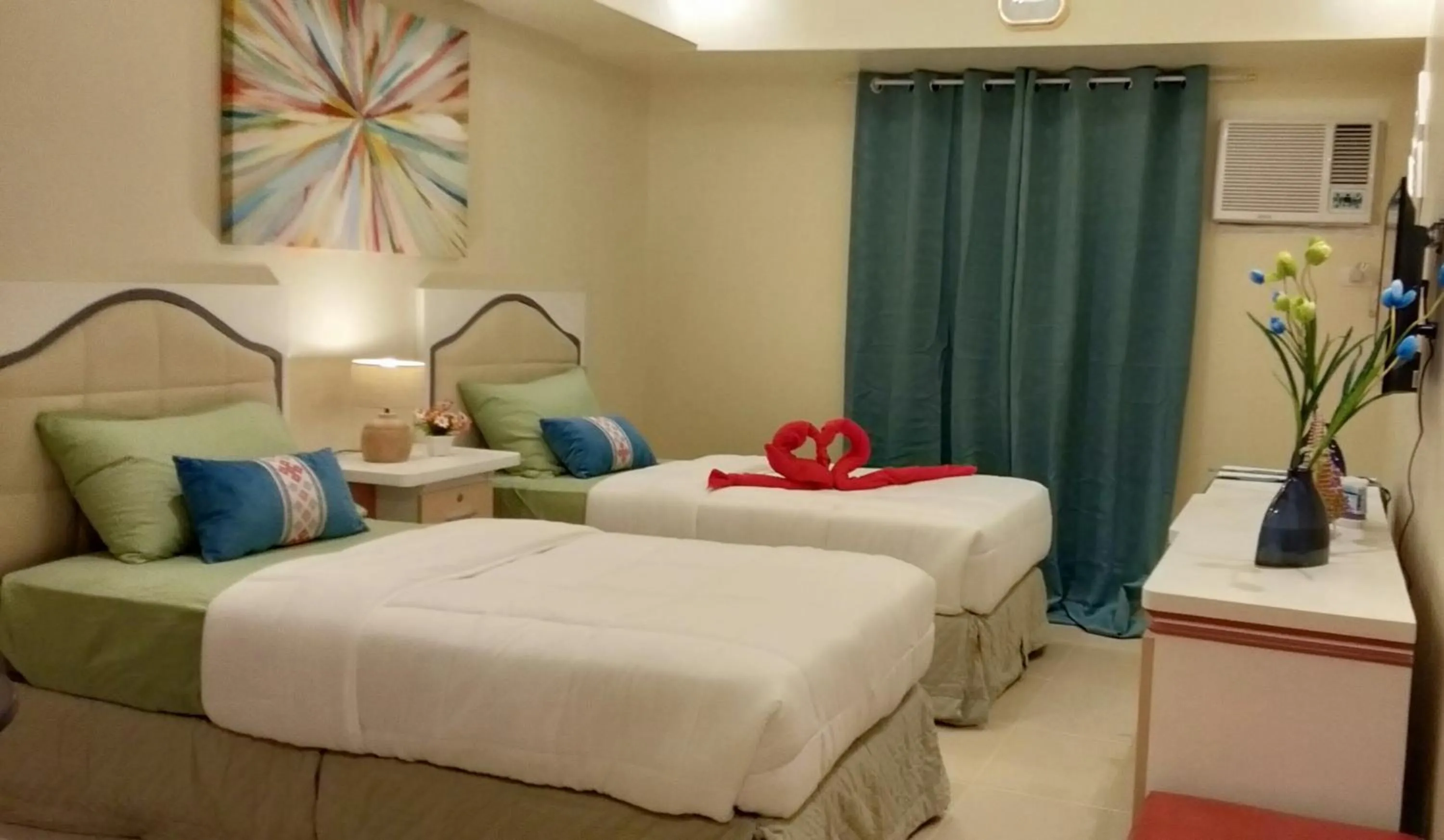 Bed in IT PARK, Cebu City, Twin Beds Avida Riala - unlimited data fast internet up to 100mbps