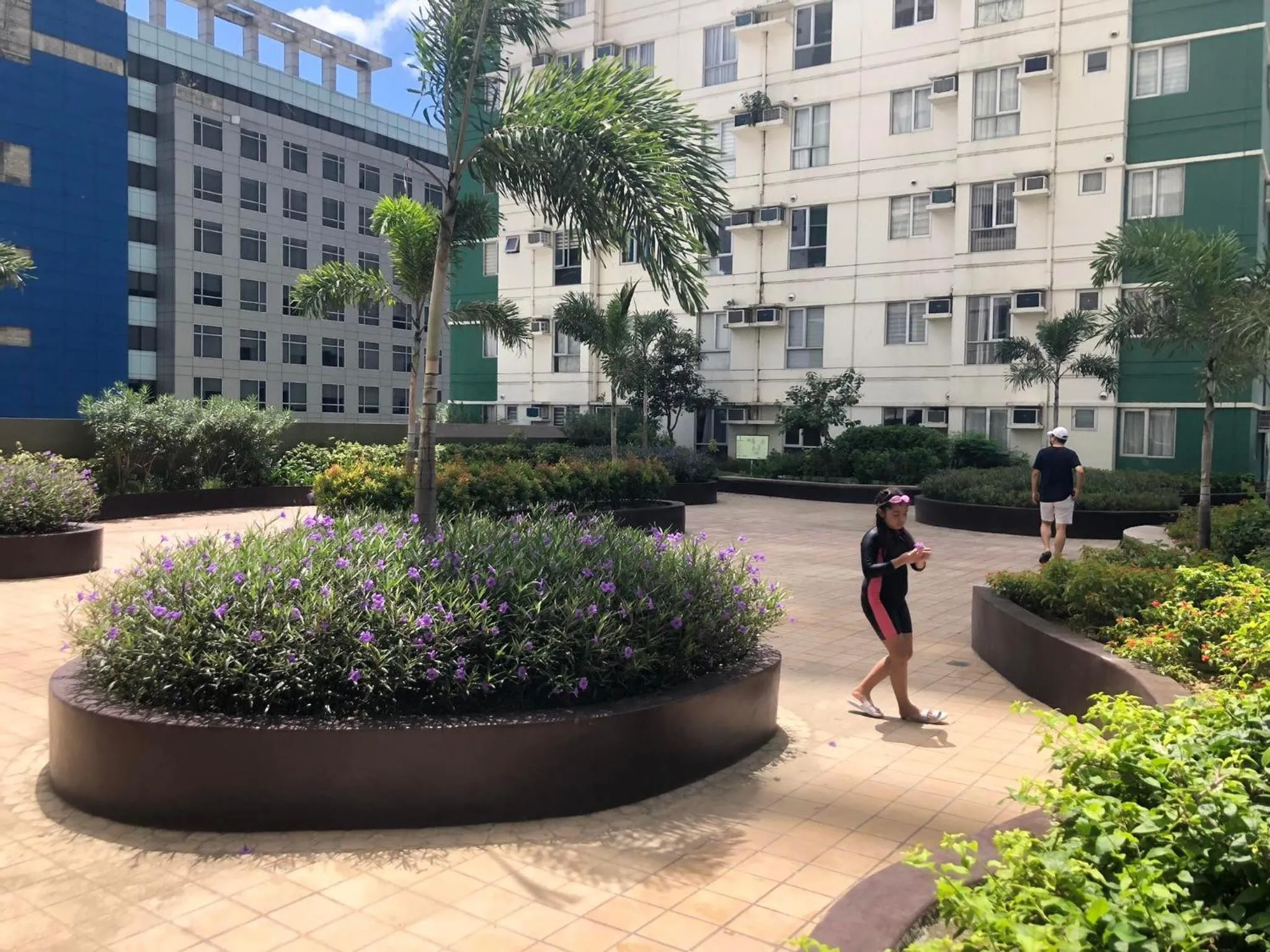 Garden view in IT PARK, Cebu City, Twin Beds Avida Riala - unlimited data fast internet up to 100mbps