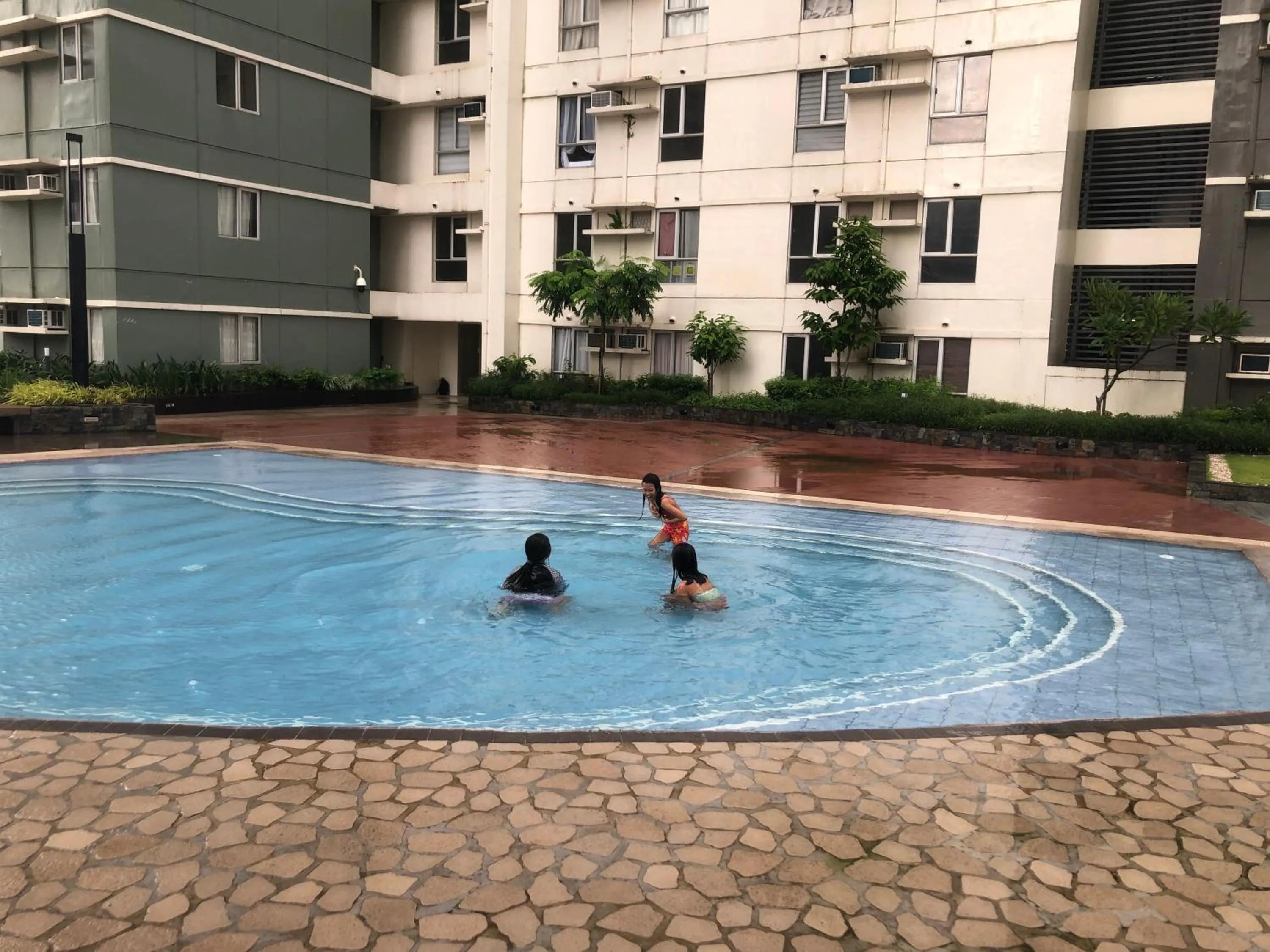 Swimming pool in IT PARK, Cebu City, Twin Beds Avida Riala - unlimited data fast internet up to 100mbps