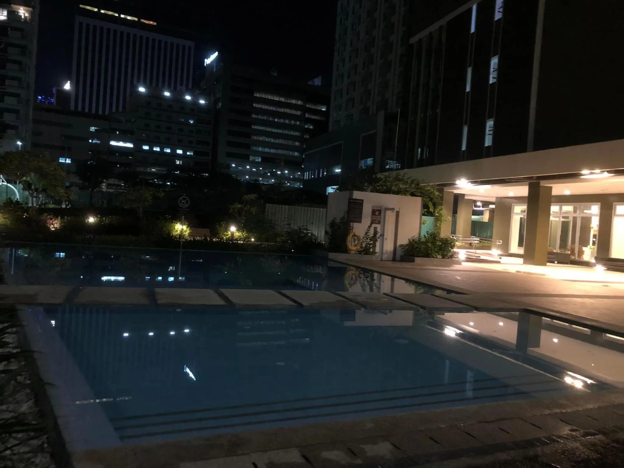 Swimming pool in IT PARK, Cebu City, Twin Beds Avida Riala - unlimited data fast internet up to 100mbps