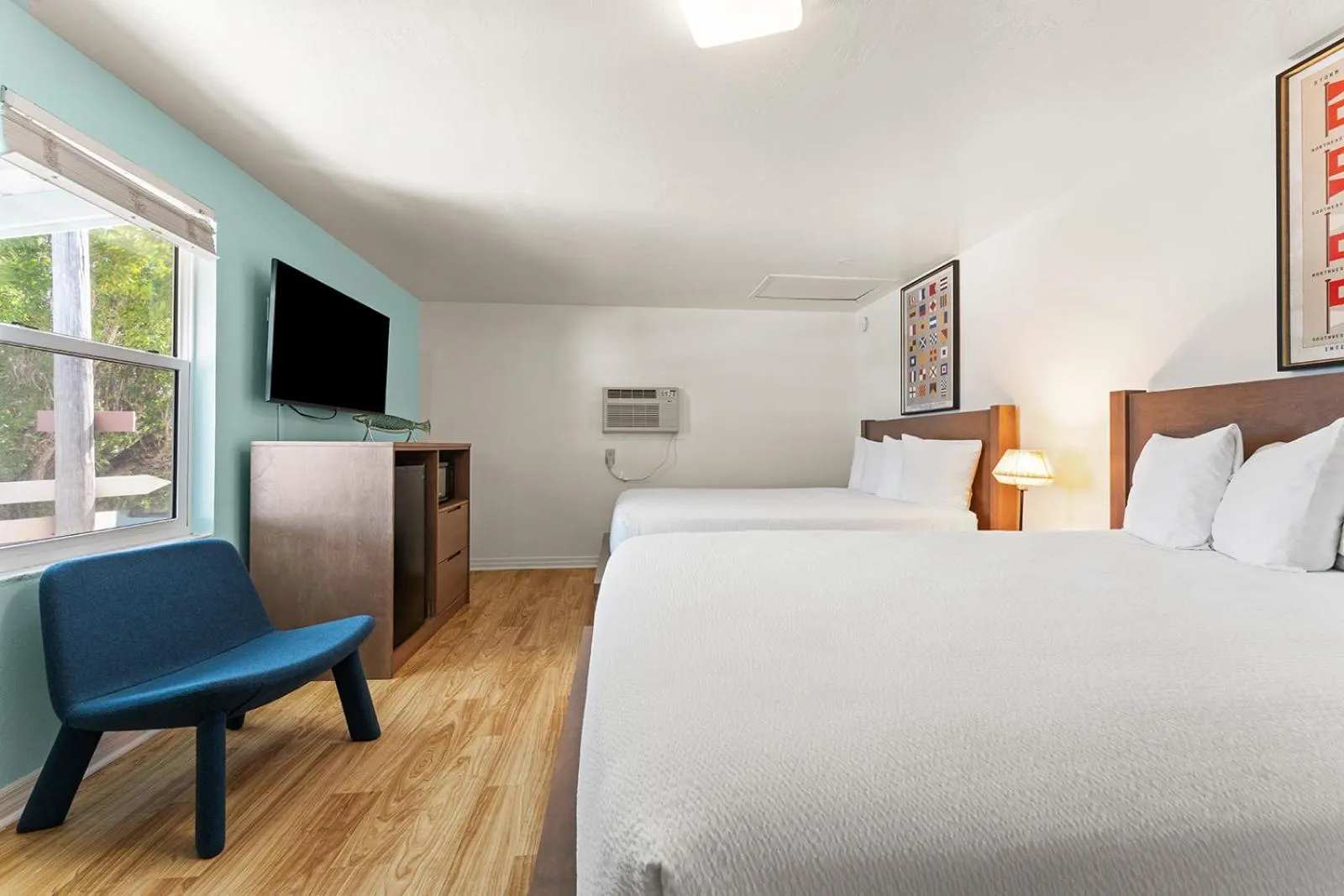 Bed in Parmer's Resort