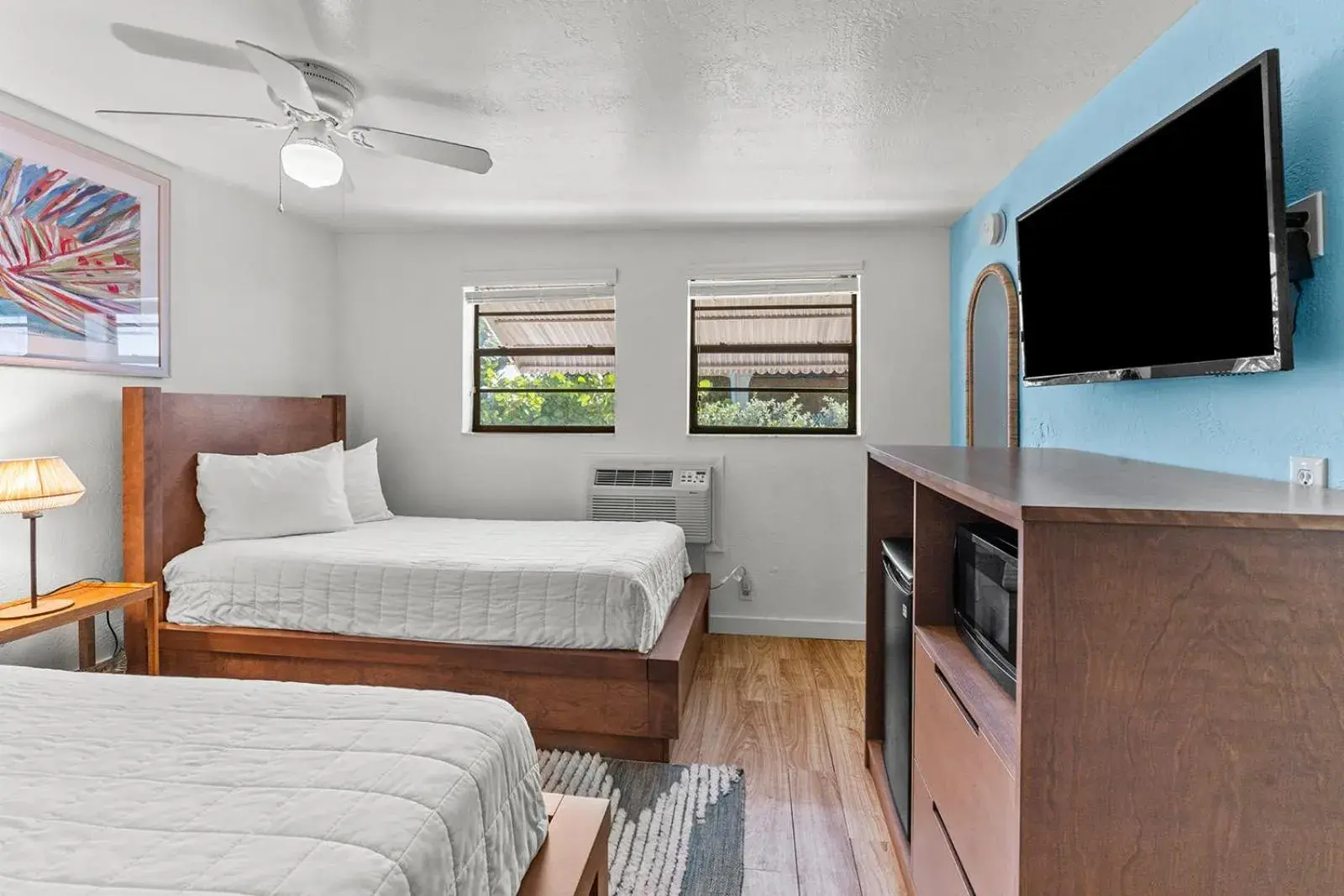 Small Twin Room in Parmer's Resort Small Twin Room in Parmer's Resort