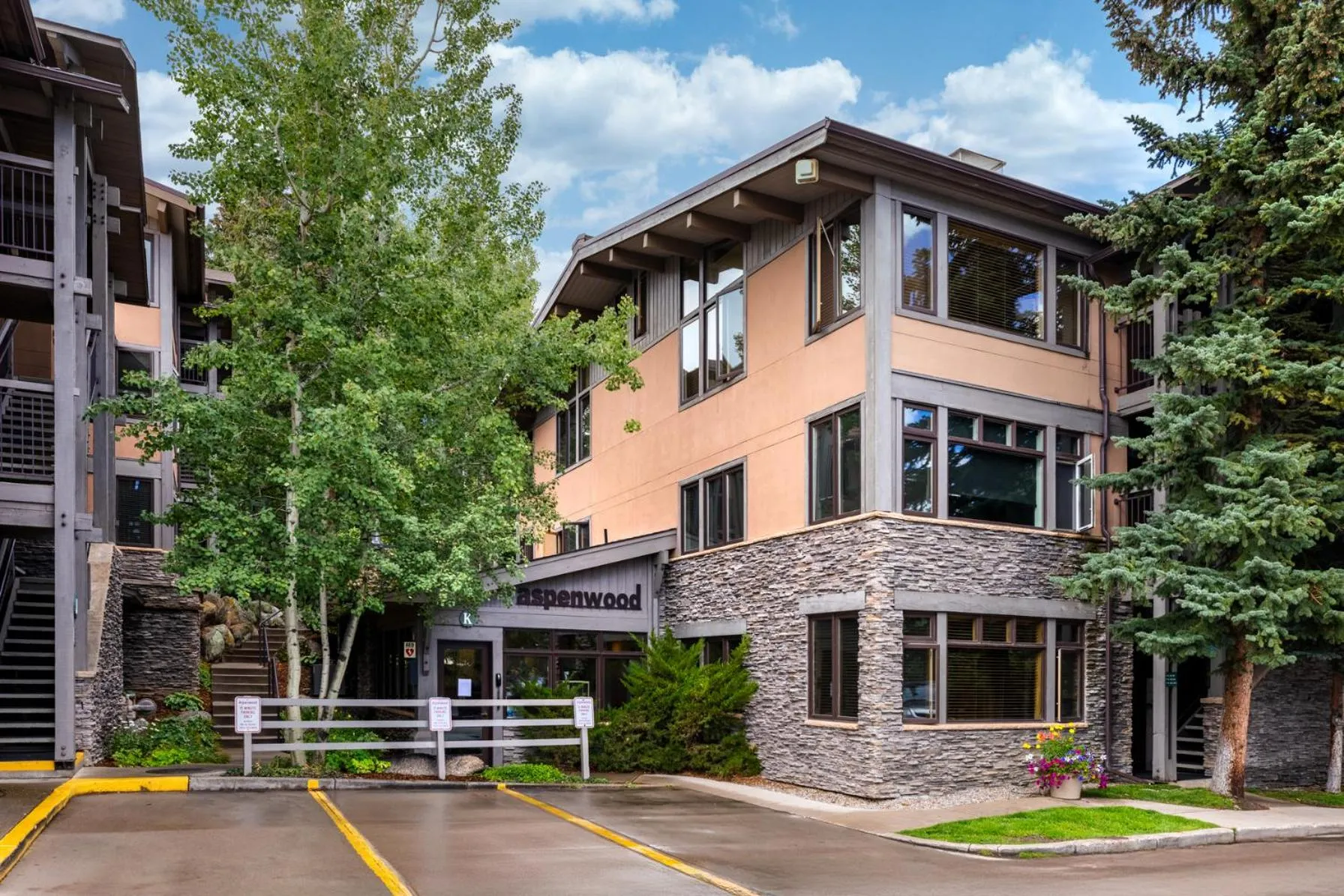 Aspenwood - CoralTree Residence Collection