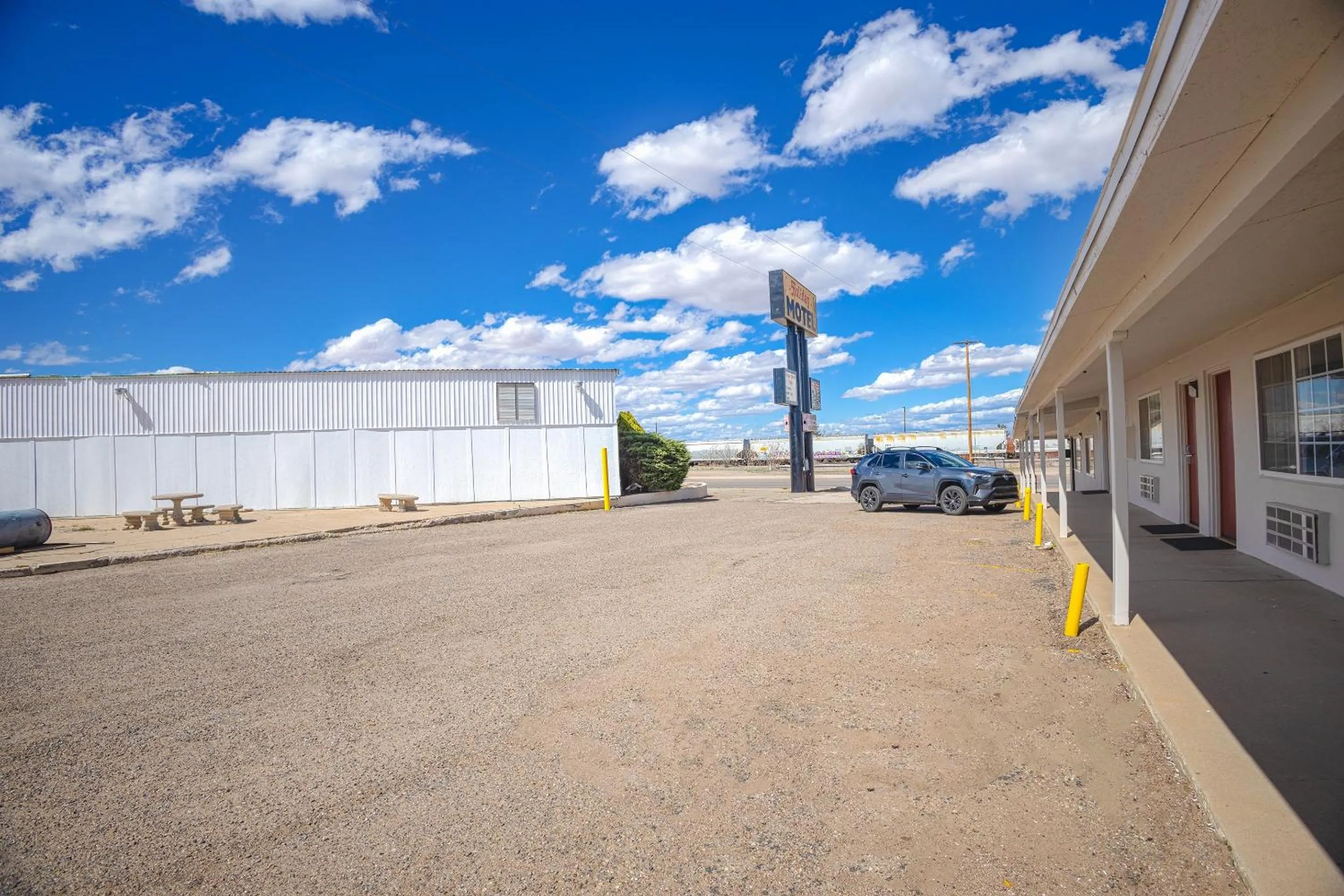 Facade/entrance in Holiday Motel By OYO Lordsburg I-10