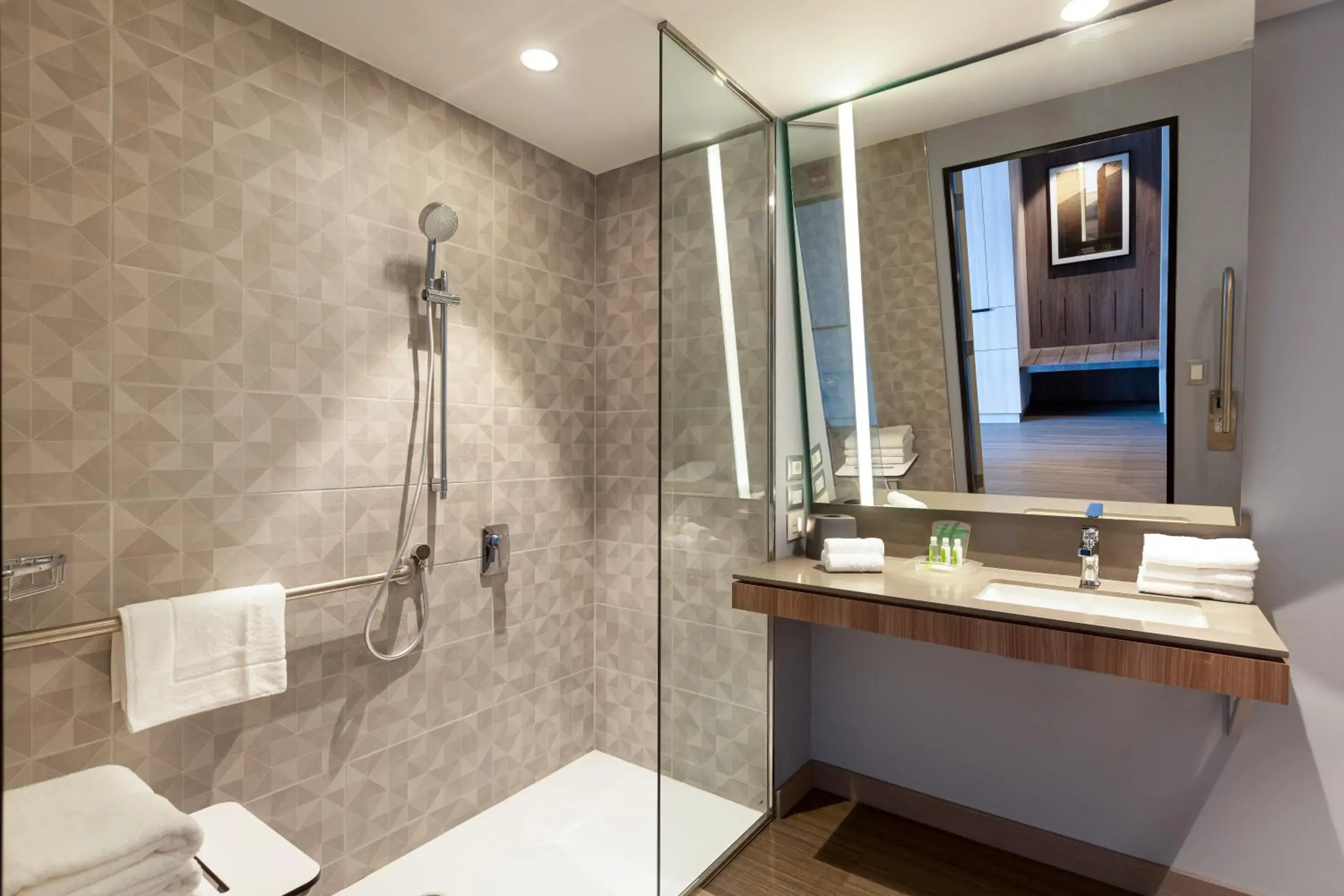 Bathroom in Holiday Inn - Lima Miraflores by IHG Bathroom in Holiday Inn - Lima Miraflores by IHG