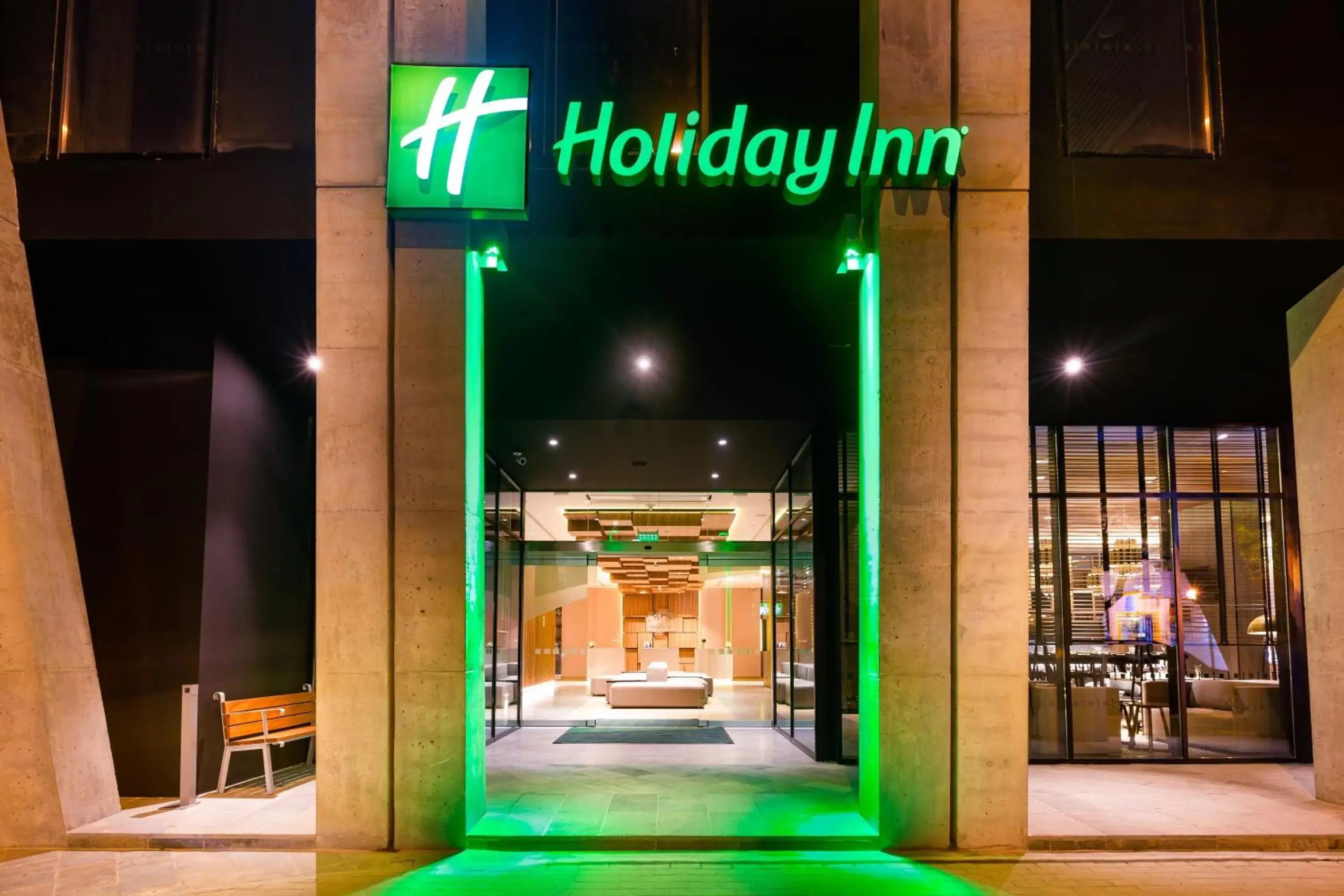 Property building in Holiday Inn - Lima Miraflores by IHG Property building in Holiday Inn - Lima Miraflores by IHG