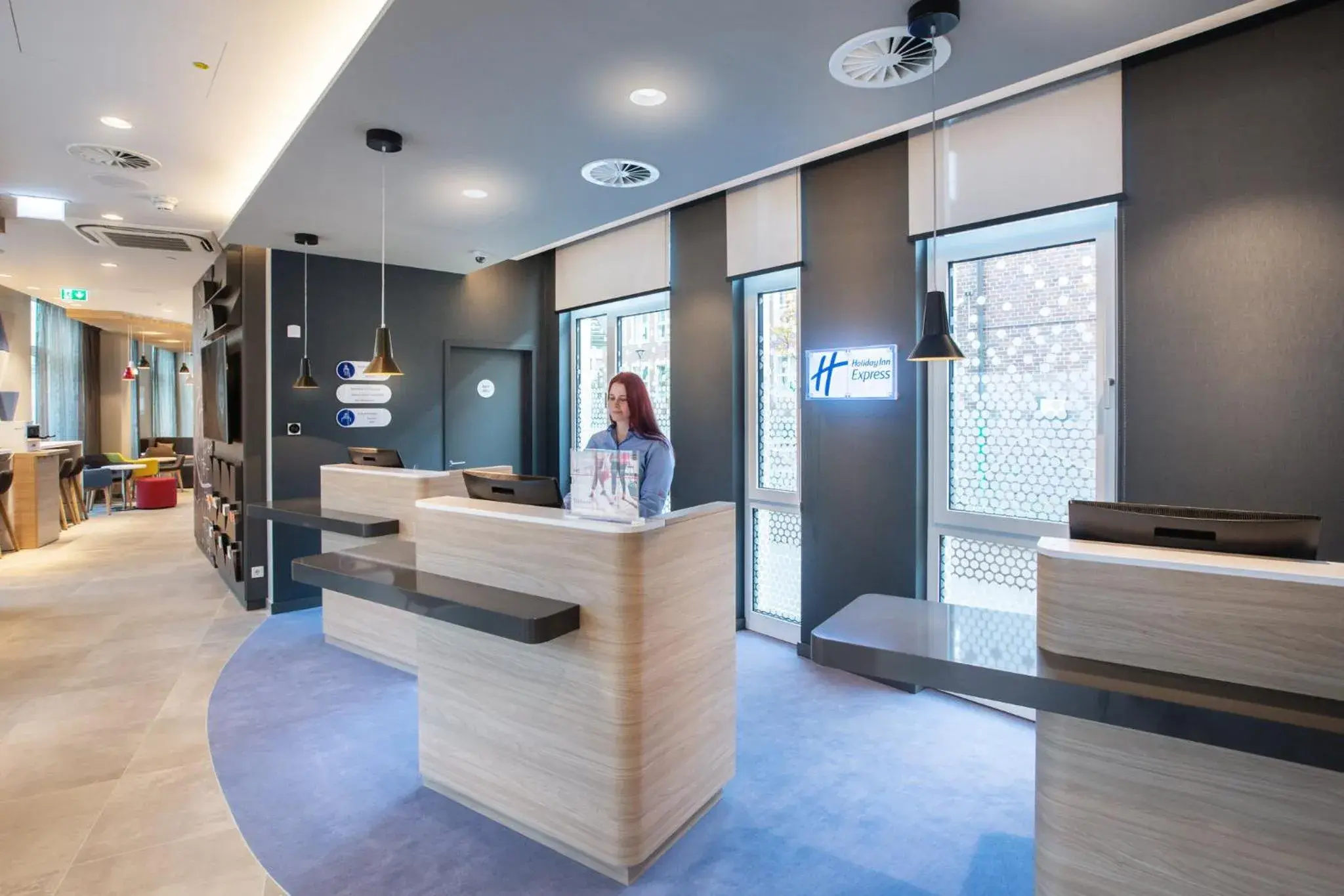 Property building in Holiday Inn Express - Erlangen by IHG Property building in Holiday Inn Express - Erlangen by IHG