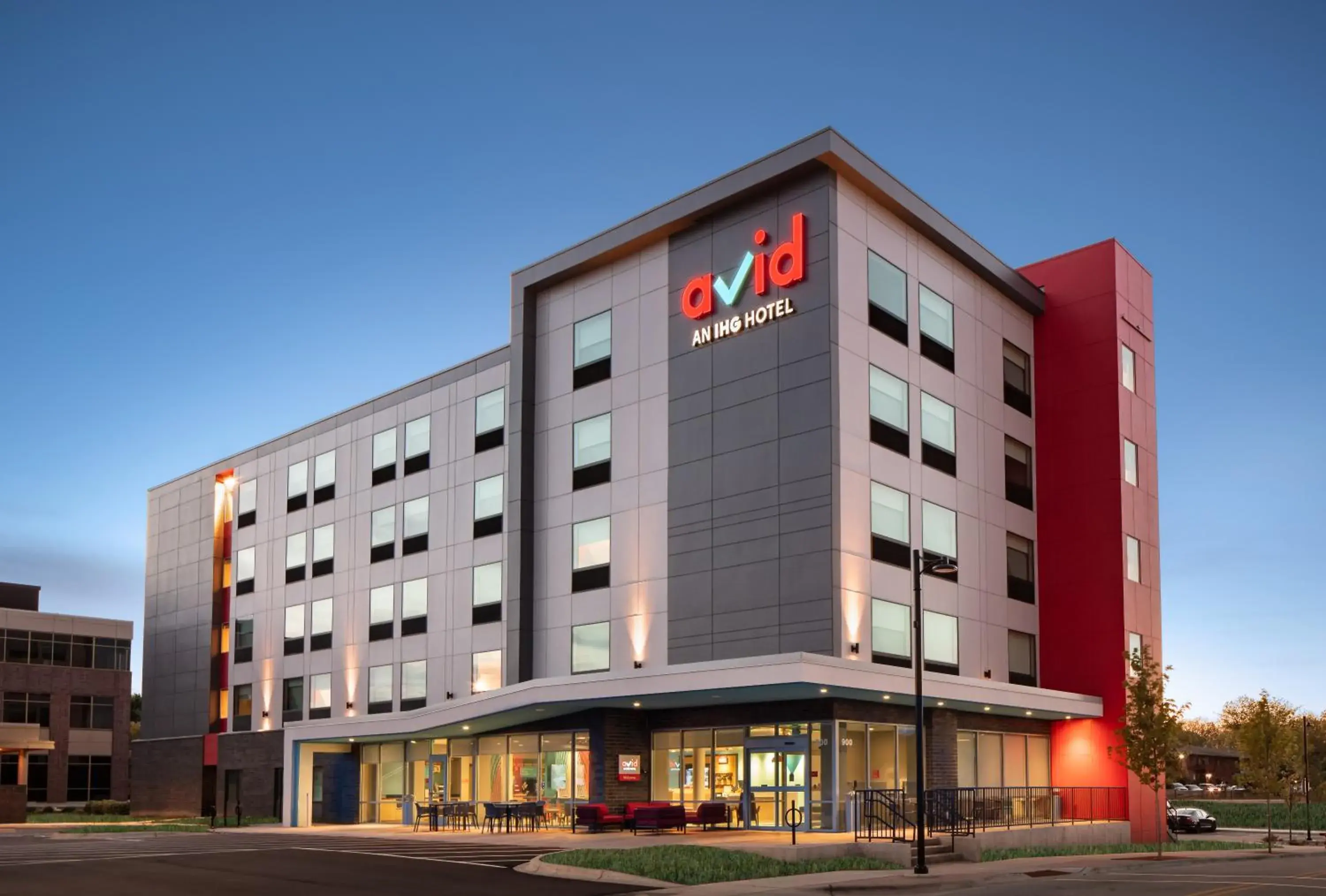 Facade/entrance in avid hotels - Madison - Monona by IHG Facade/entrance in avid hotels - Madison - Monona by IHG