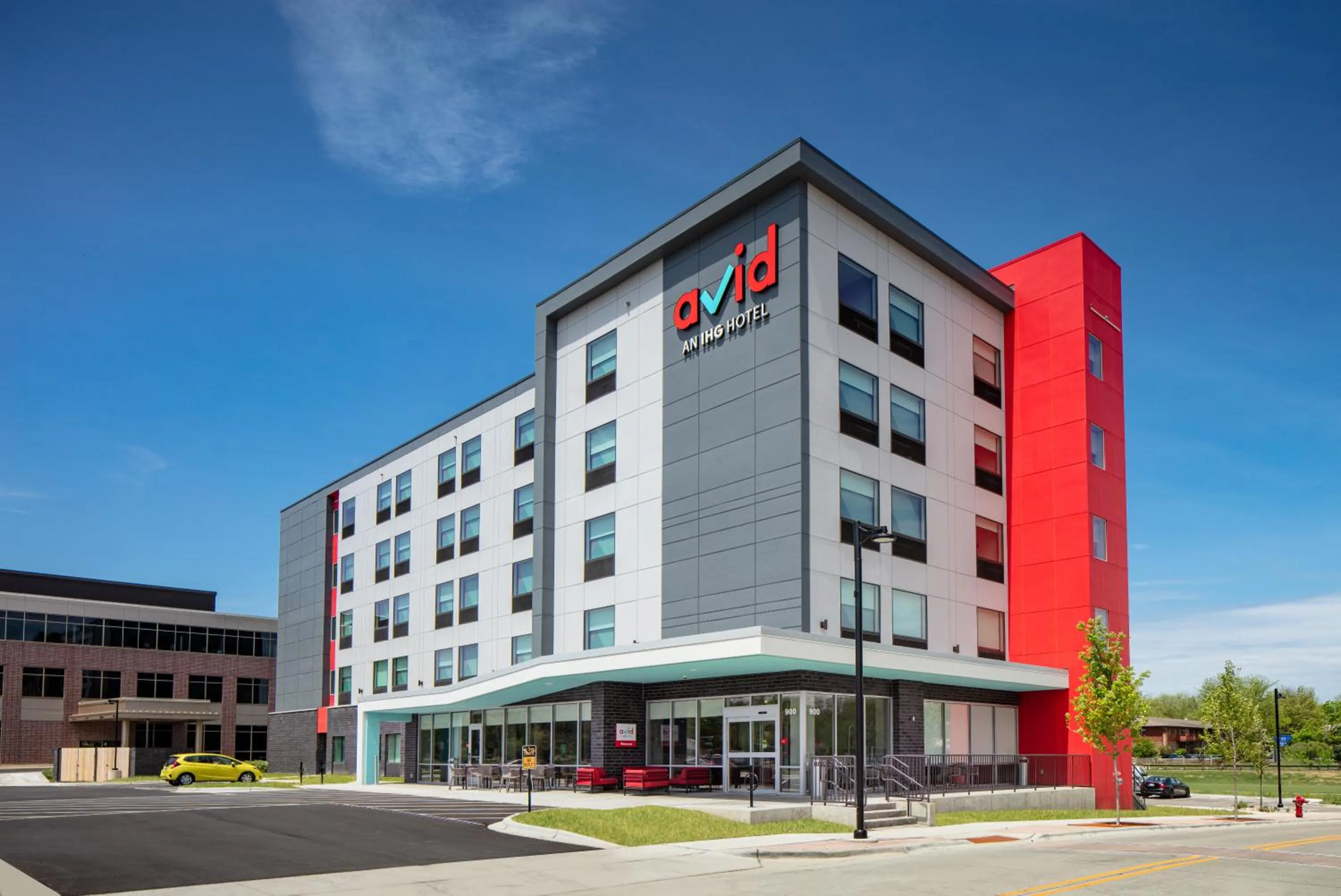 Facade/entrance in avid hotels - Madison - Monona by IHG