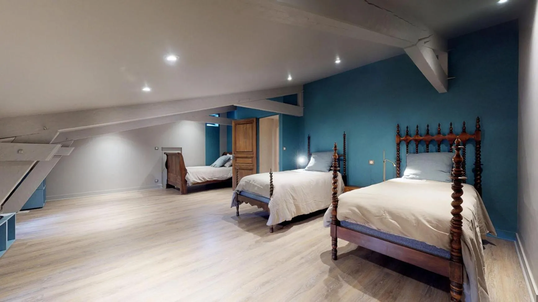 Bedroom, Bed in La Trappezienne