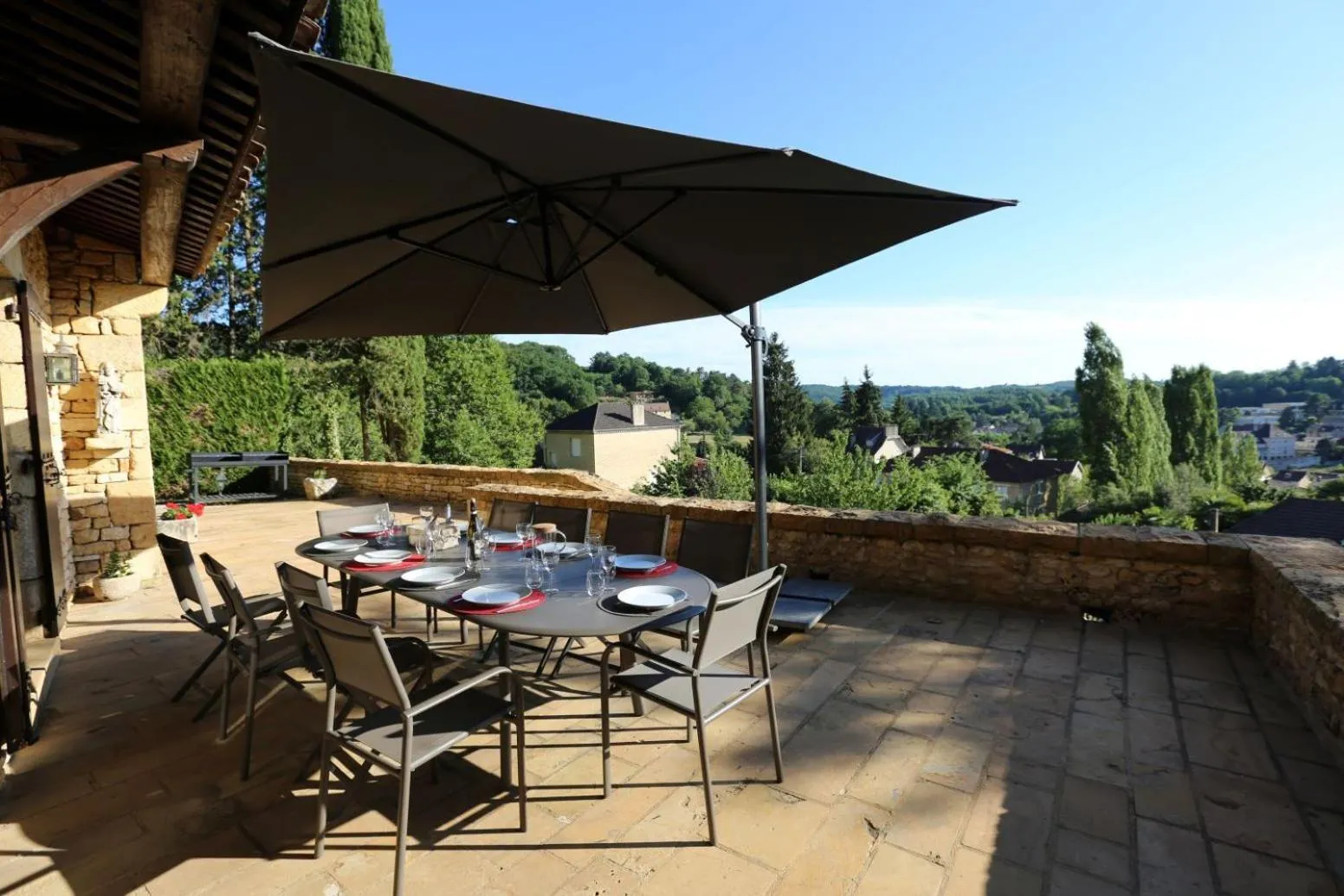 Property building in La Trappezienne