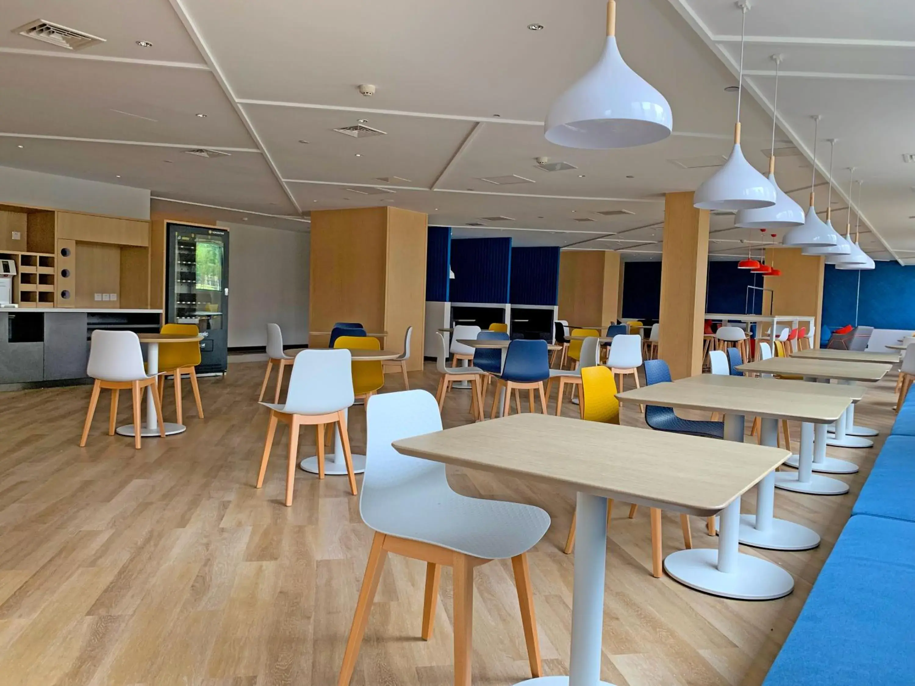 Restaurant/places to eat in Holiday Inn Express Shanghai Jiading New City by IHG Restaurant/places to eat in Holiday Inn Express Shanghai Jiading New City by IHG