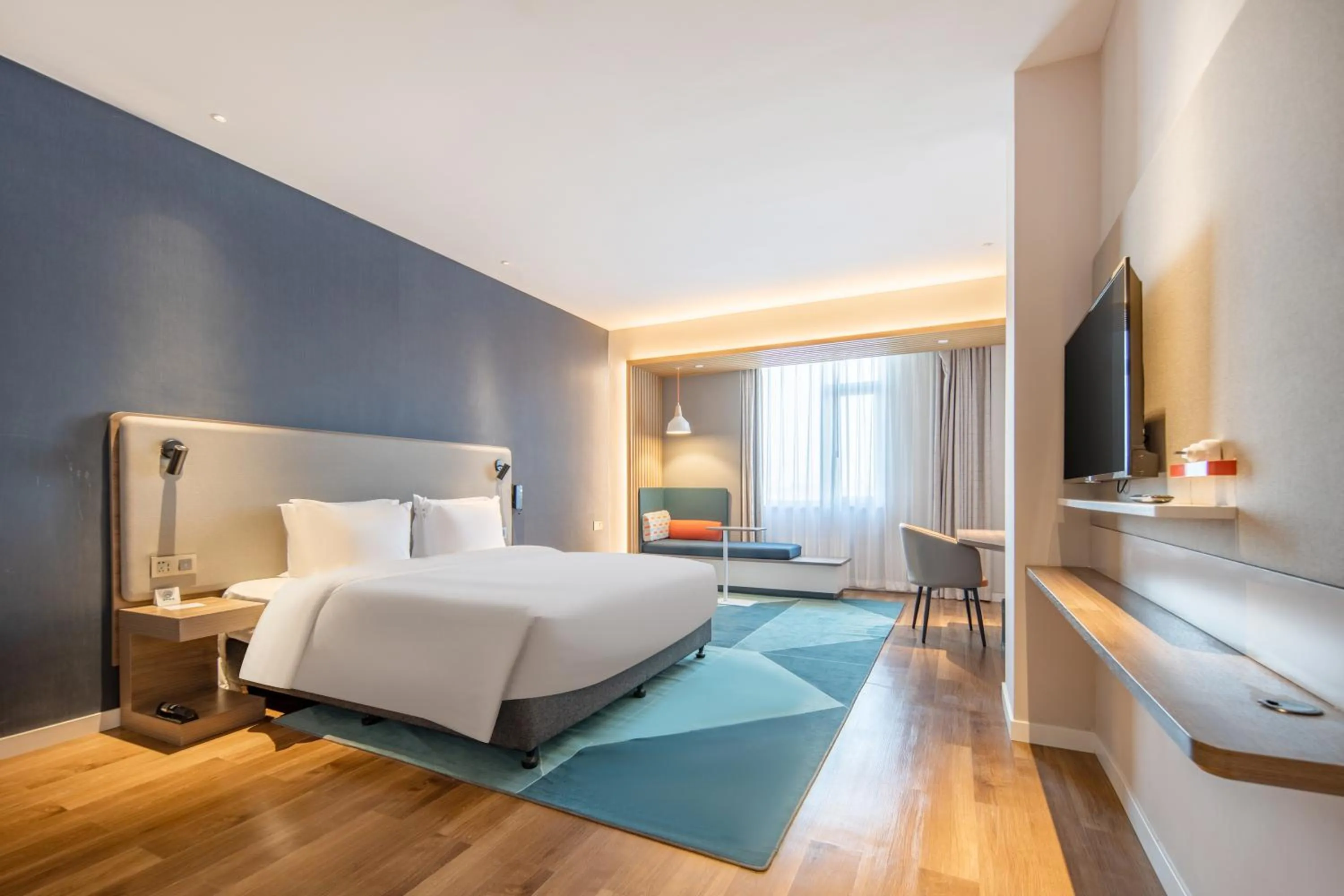 Bed in Holiday Inn Express Shanghai Jiading New City by IHG