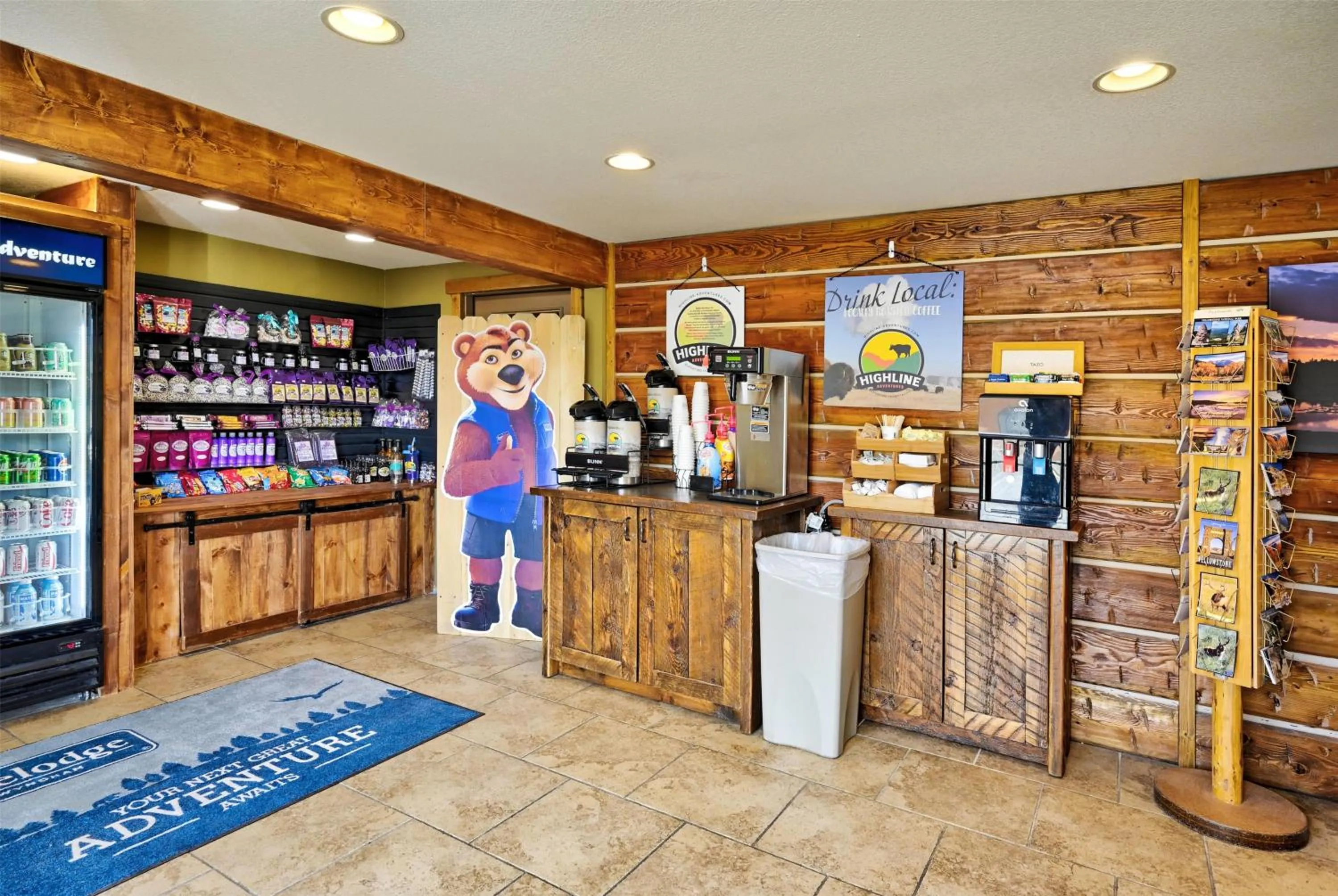 Lobby or reception in Travelodge by Wyndham Gardiner Yellowstone Park North Entr