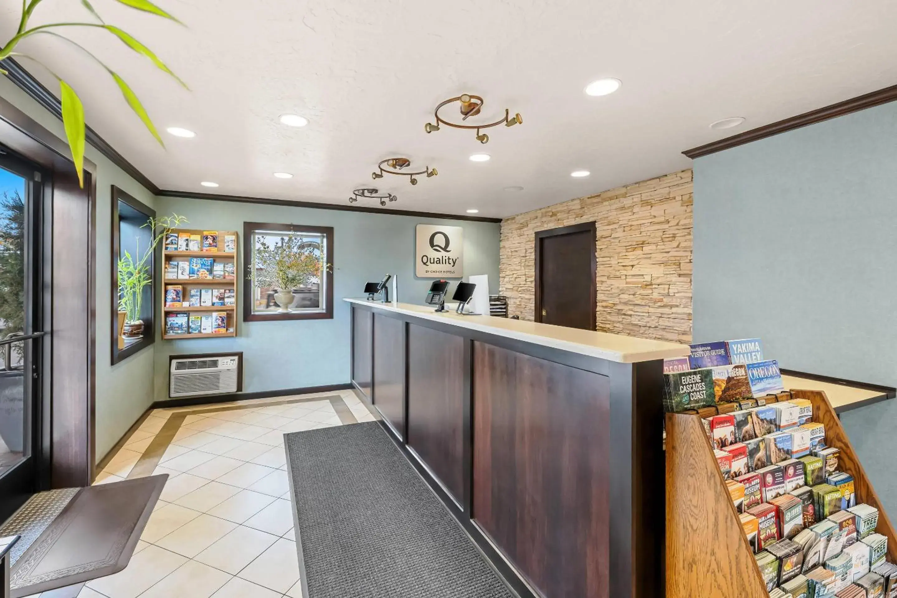 Lobby or reception in Quality Inn Lobby or reception in Quality Inn