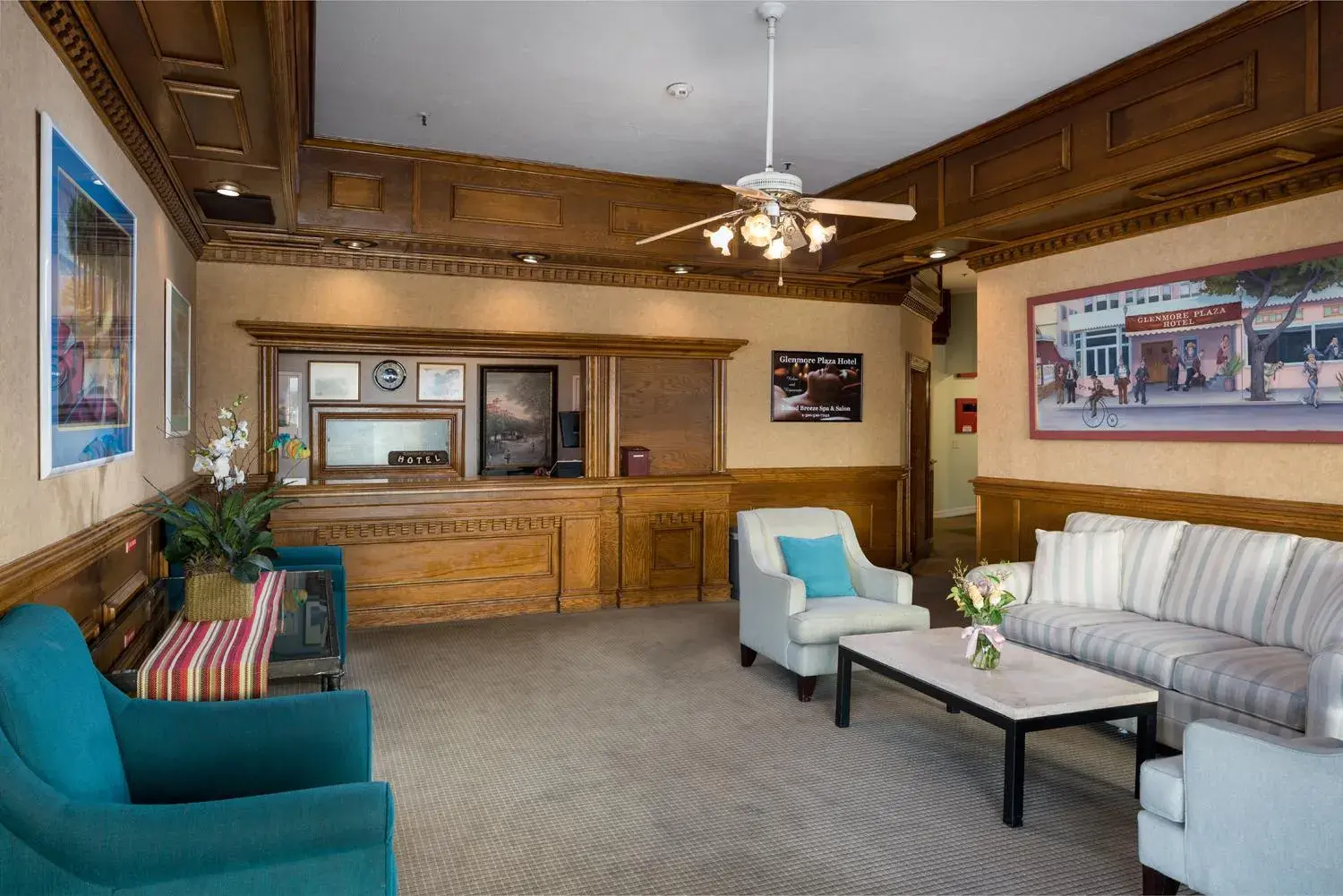 Lobby or reception in Glenmore Plaza Hotel Lobby or reception in Glenmore Plaza Hotel