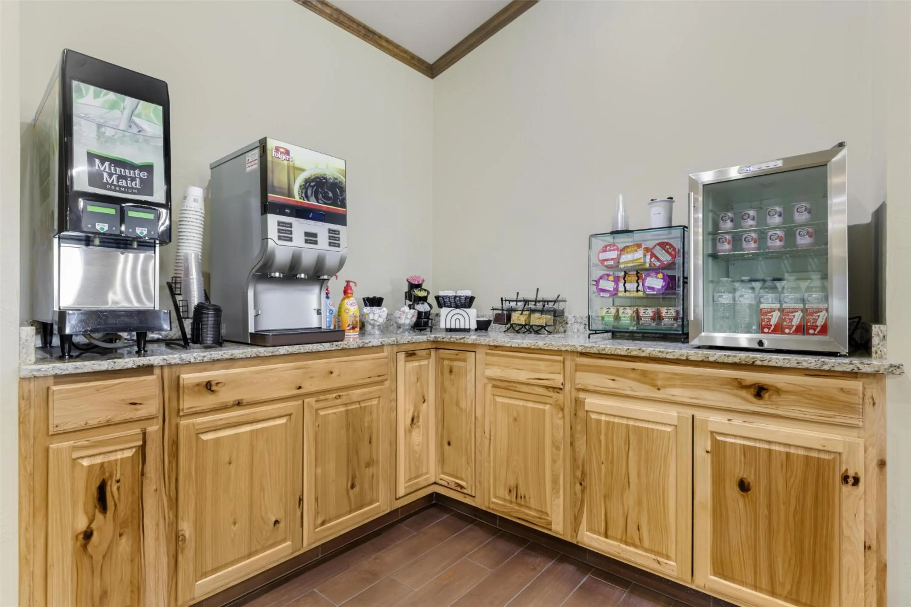 Breakfast in Best Western TimberRidge Inn