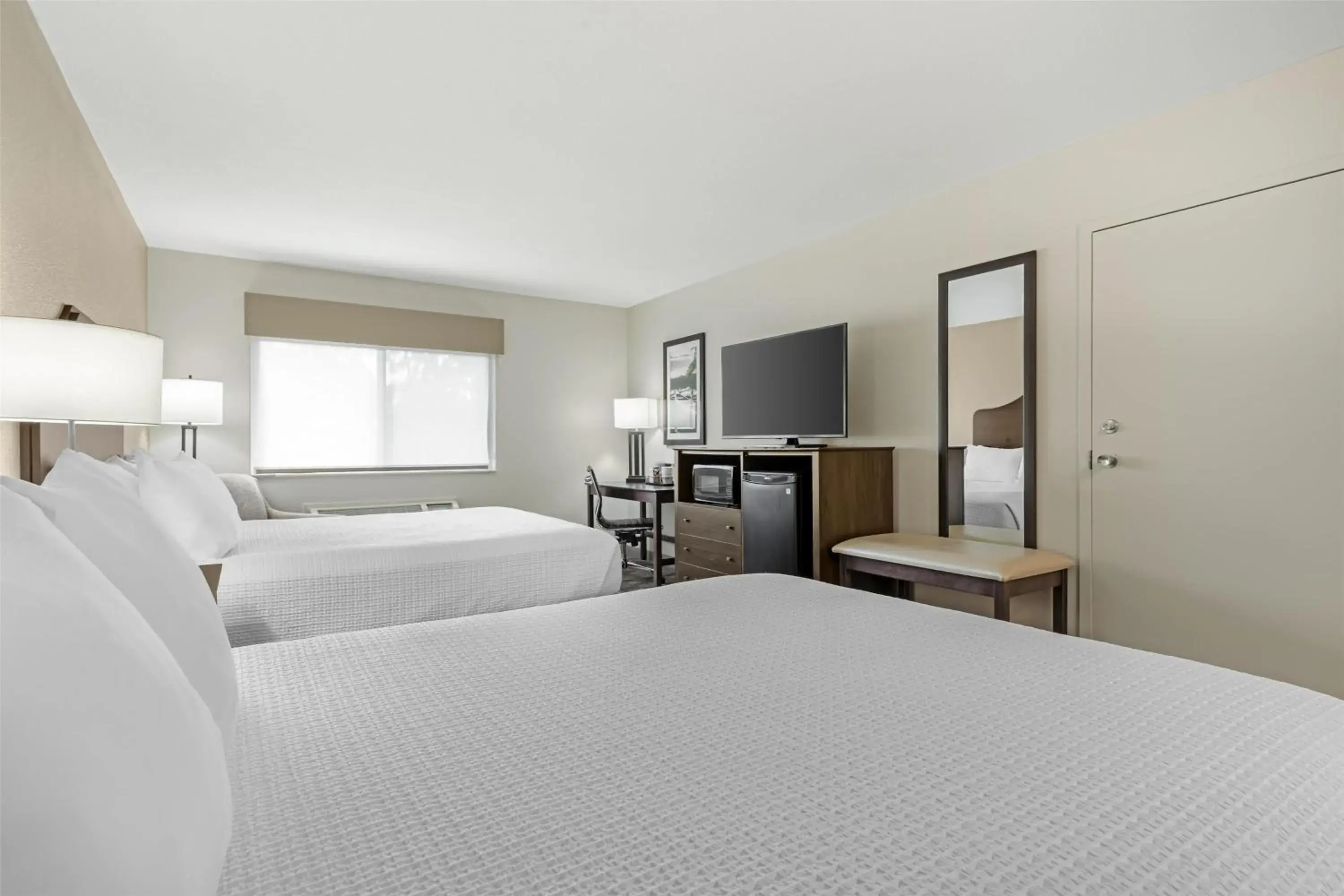 Bedroom, Bed in Best Western TimberRidge Inn Bedroom, Bed in Best Western TimberRidge Inn