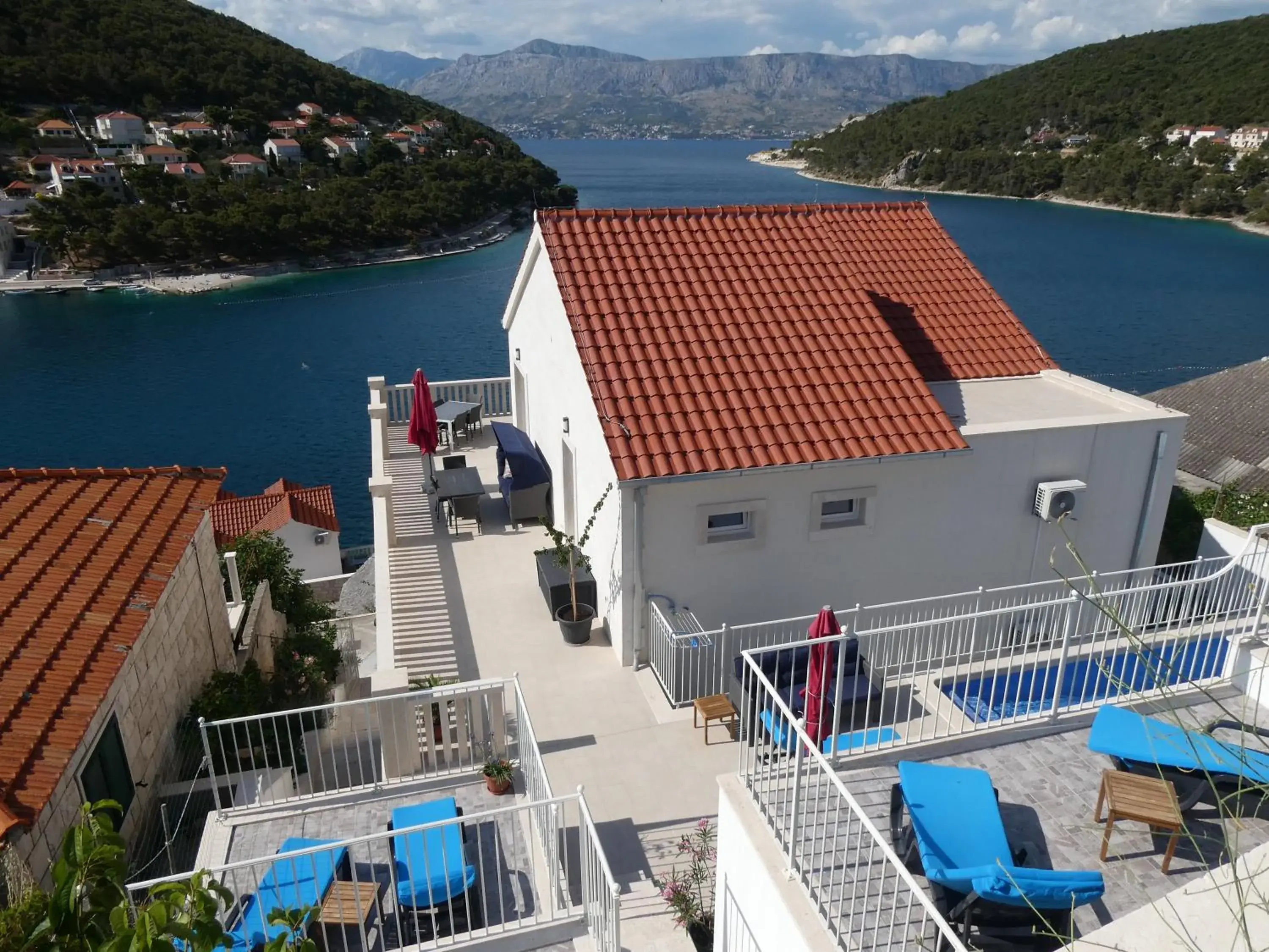 Villa More Villa More