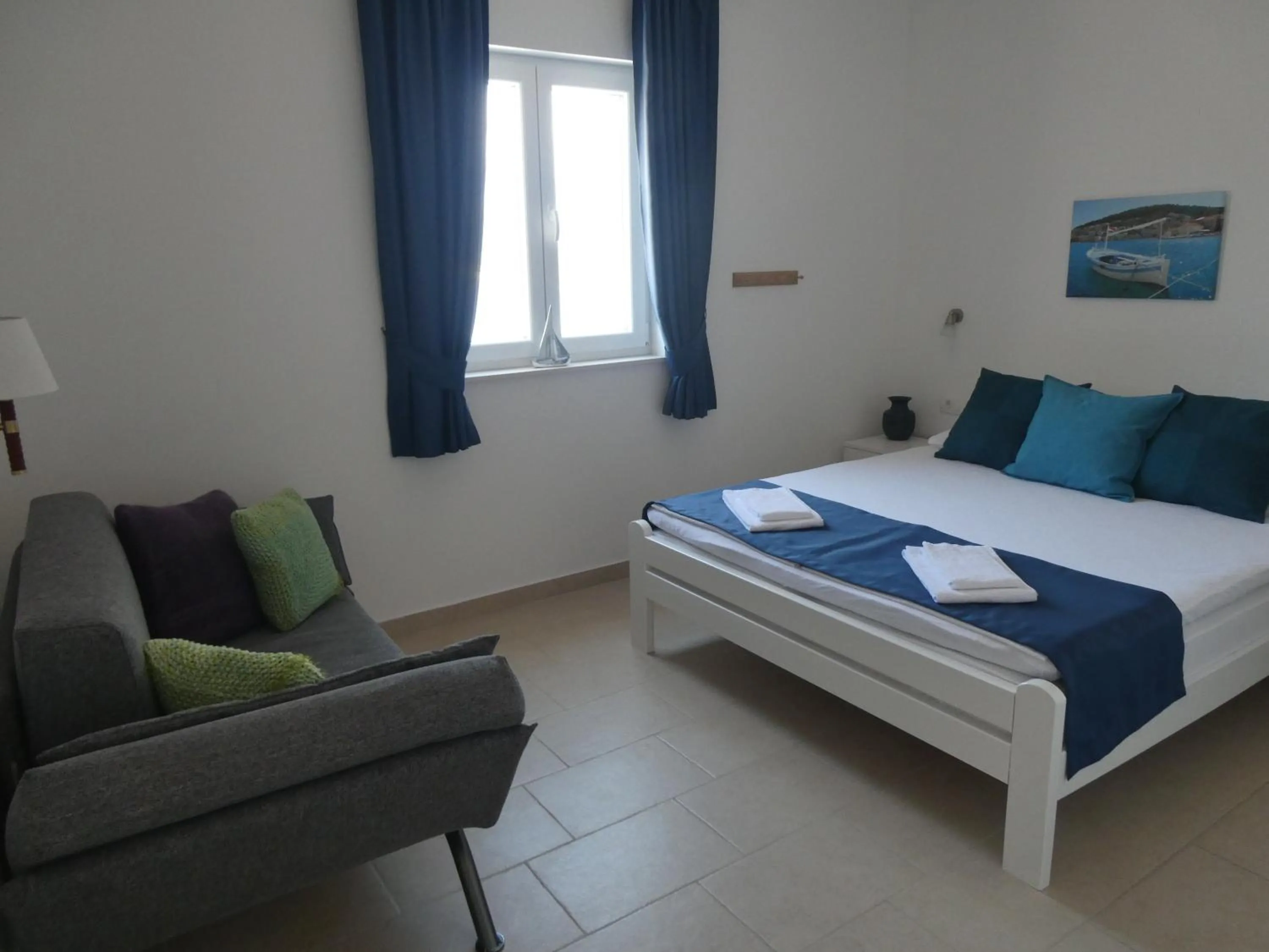 Bedroom, Bed in Villa More