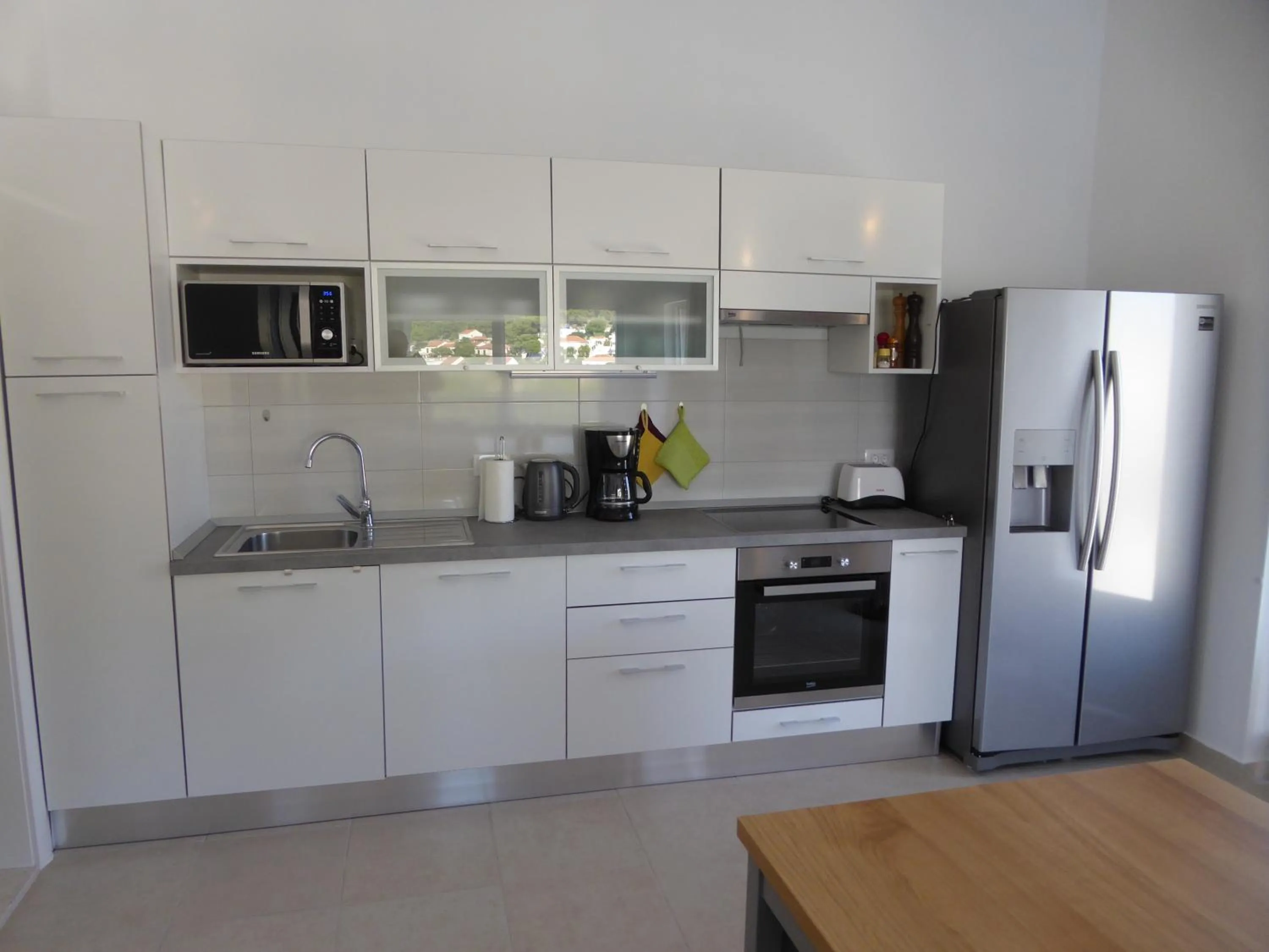 Kitchen or kitchenette in Villa More