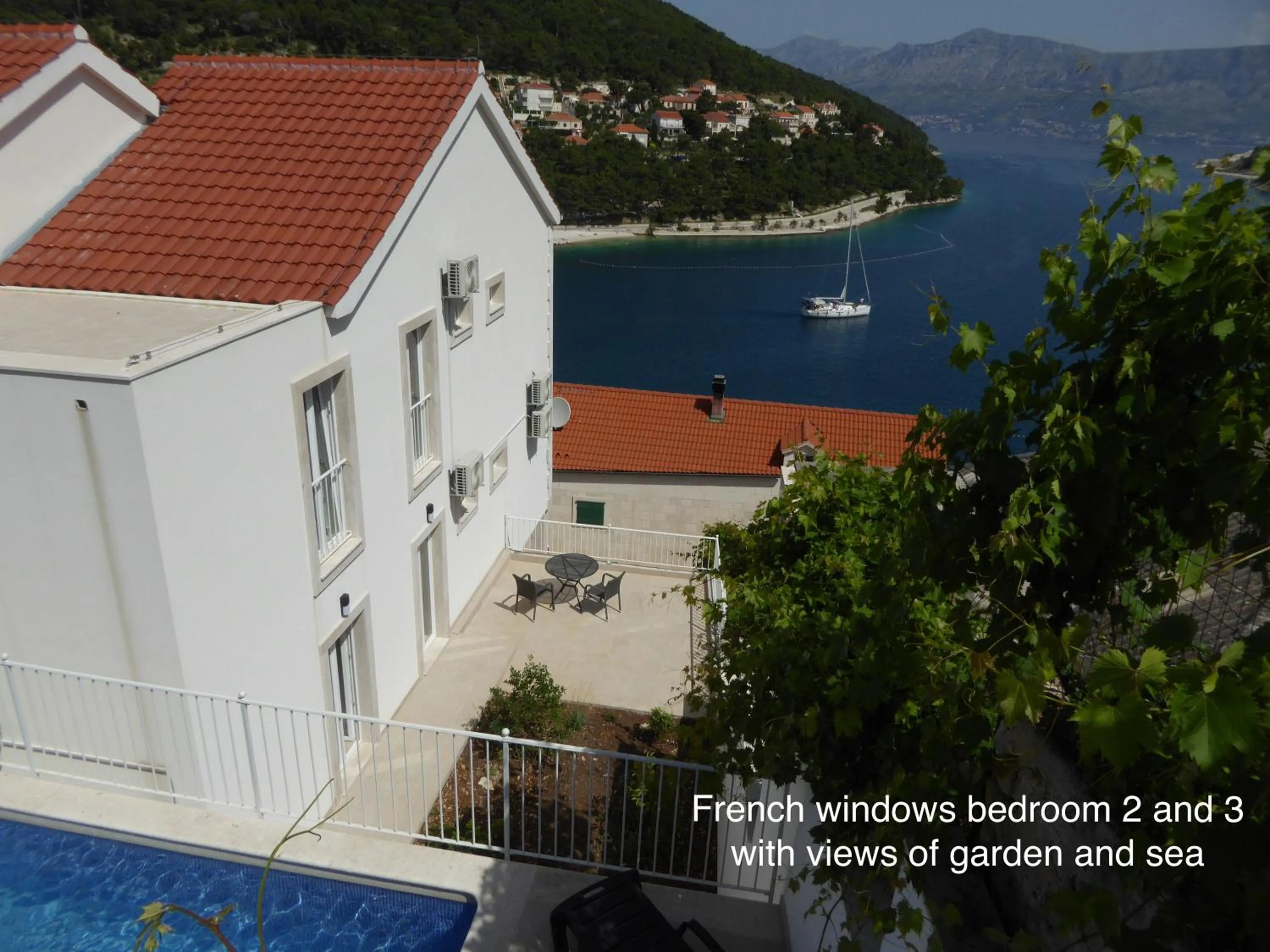 Sea view in Villa More