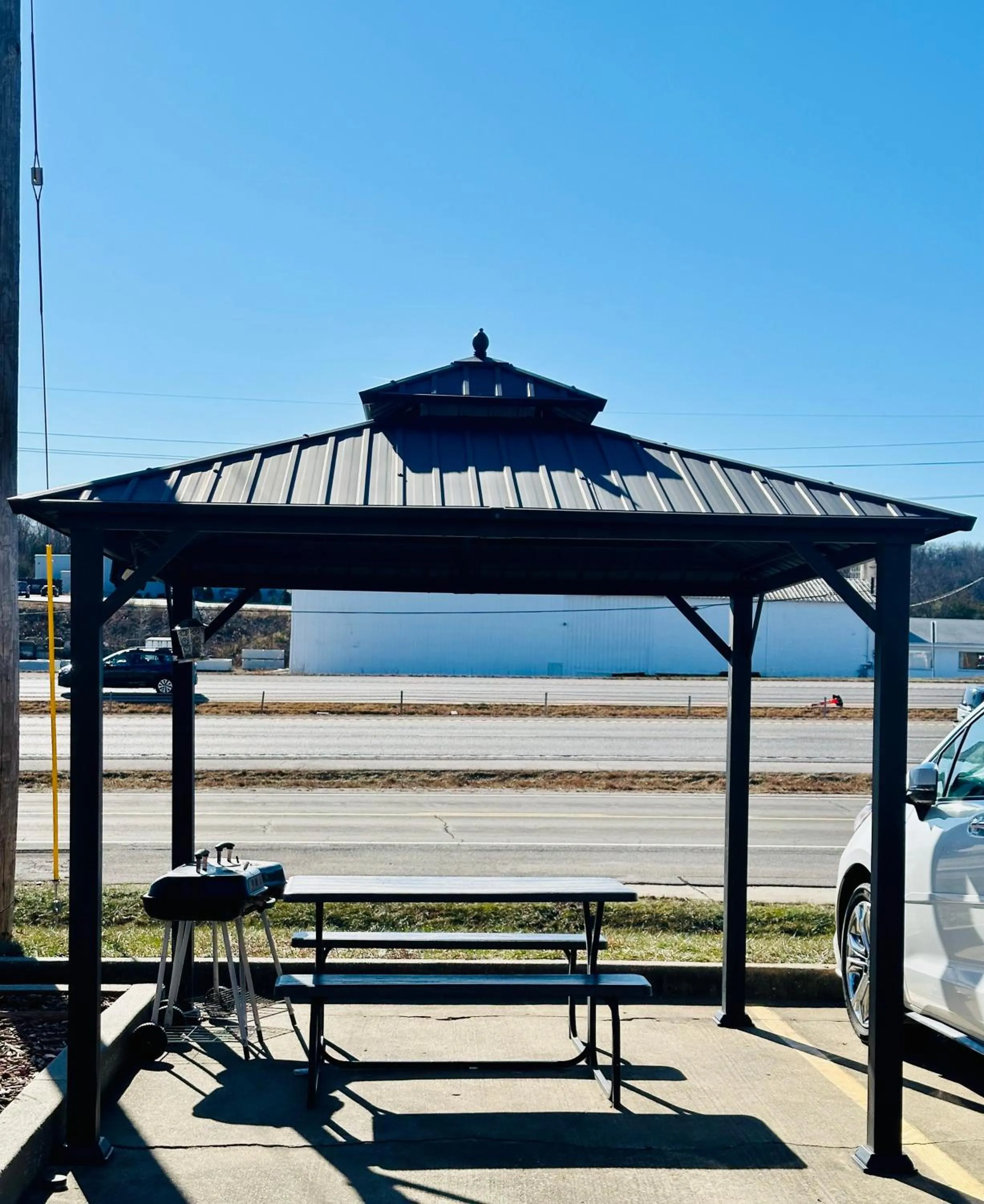 Garden view in Super 8 by Wyndham Warrenton