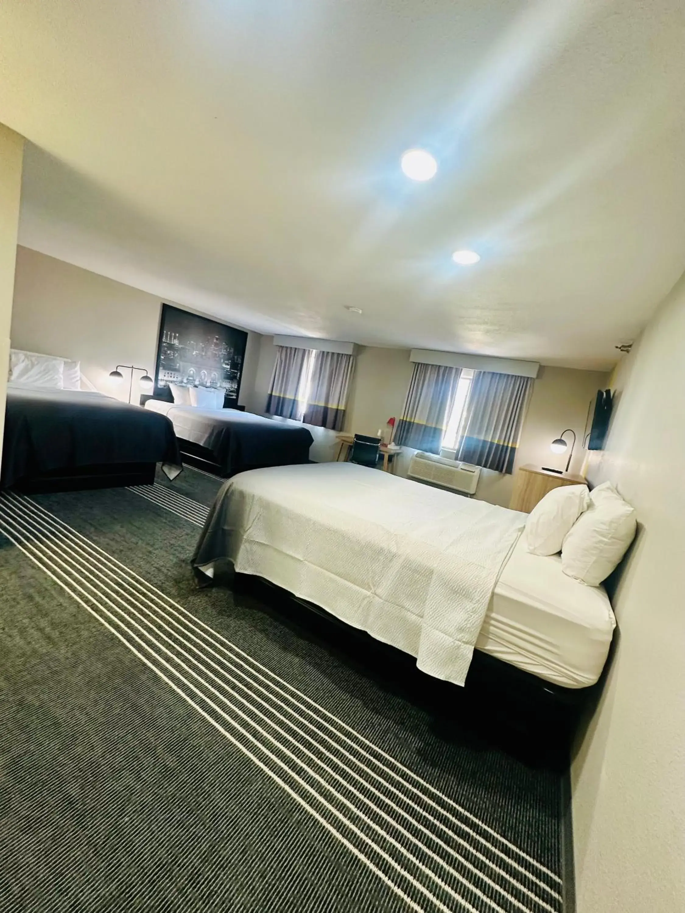 Bed in Super 8 by Wyndham Warrenton Bed in Super 8 by Wyndham Warrenton