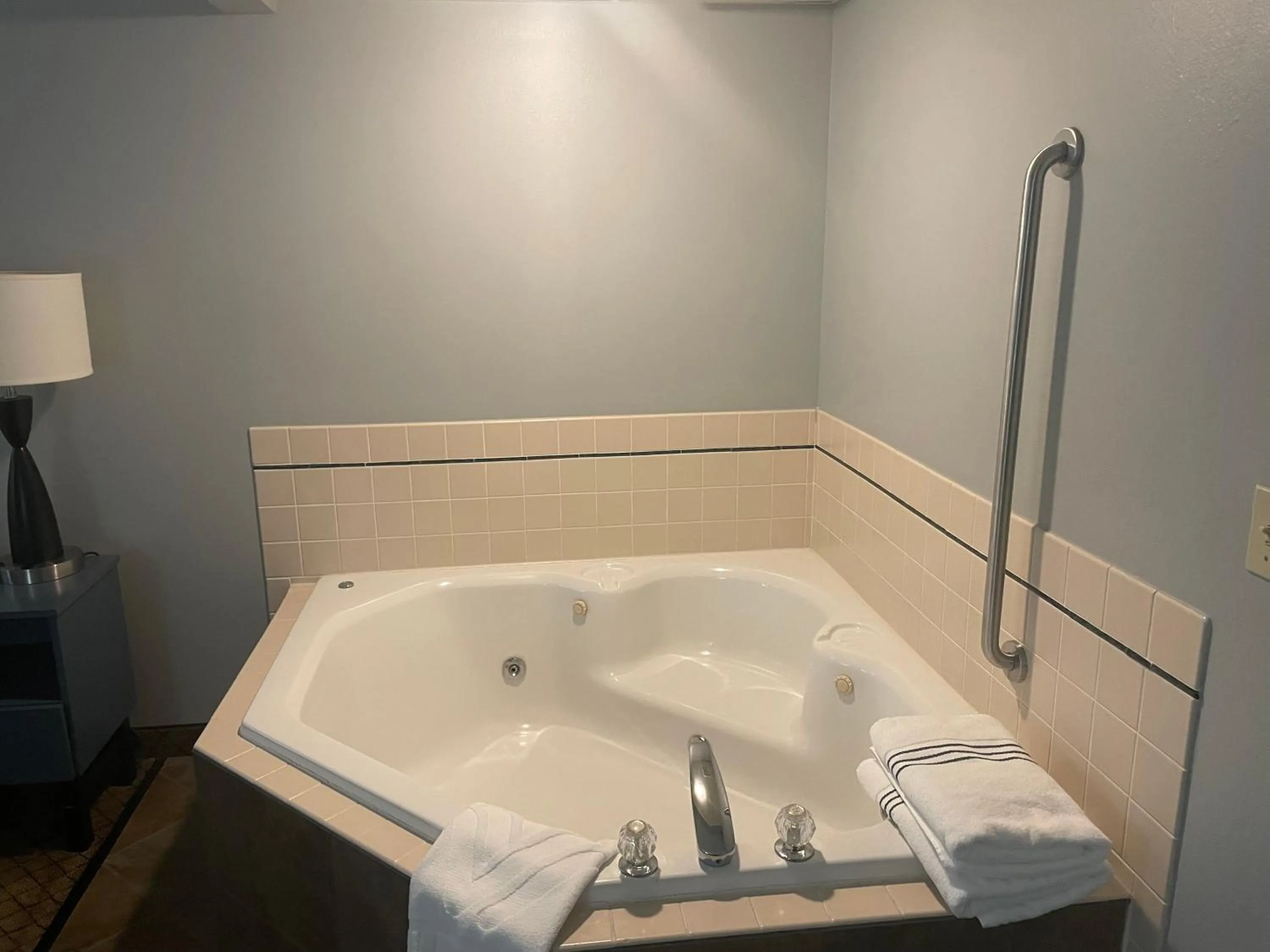 Hot Tub in AmericInn by Wyndham Hartford WI