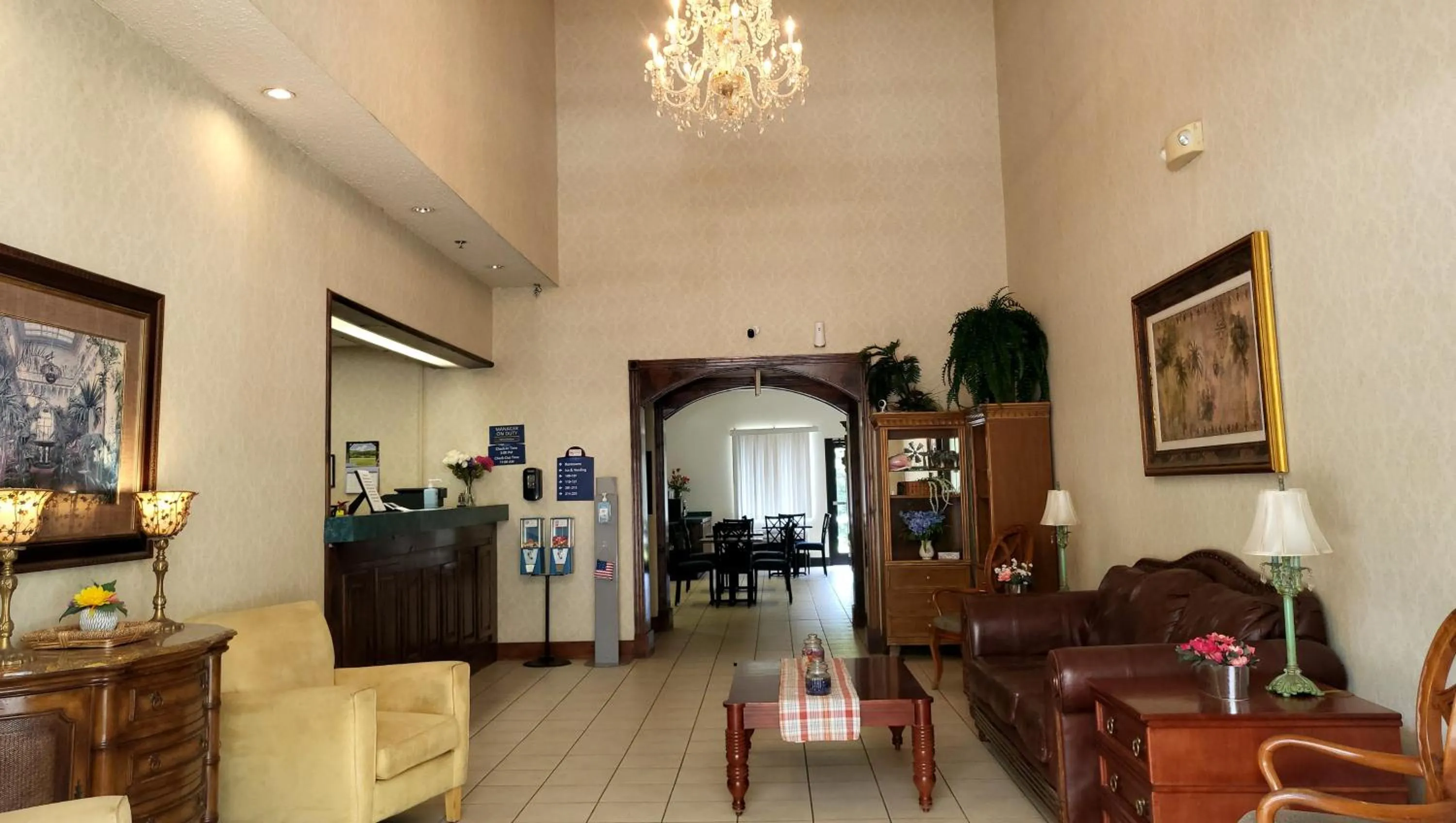 Lobby or reception in Magnuson Hotel West Liberty