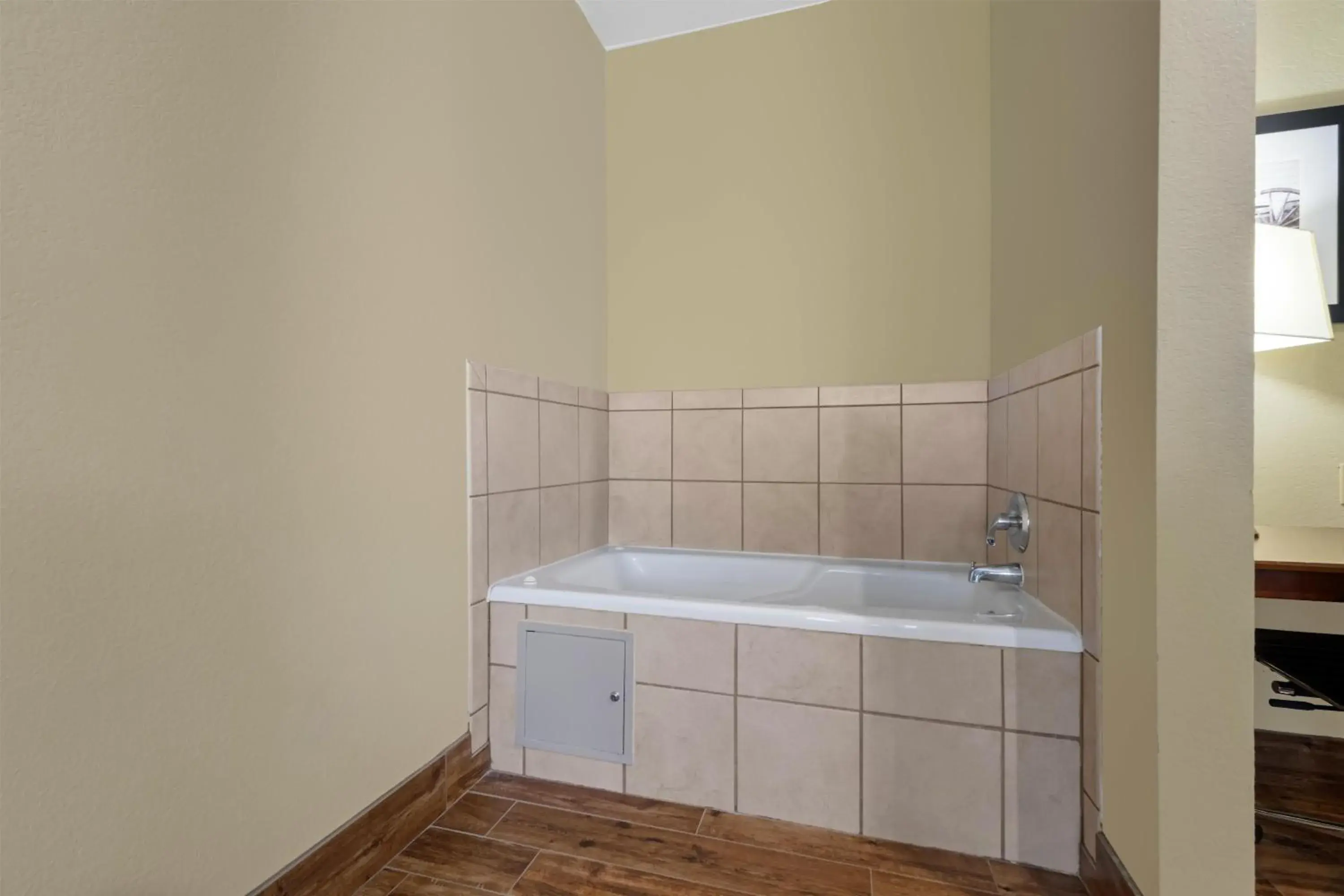 Bedroom in Best Western Plus Shamrock Inn & Suites Bedroom in Best Western Plus Shamrock Inn & Suites