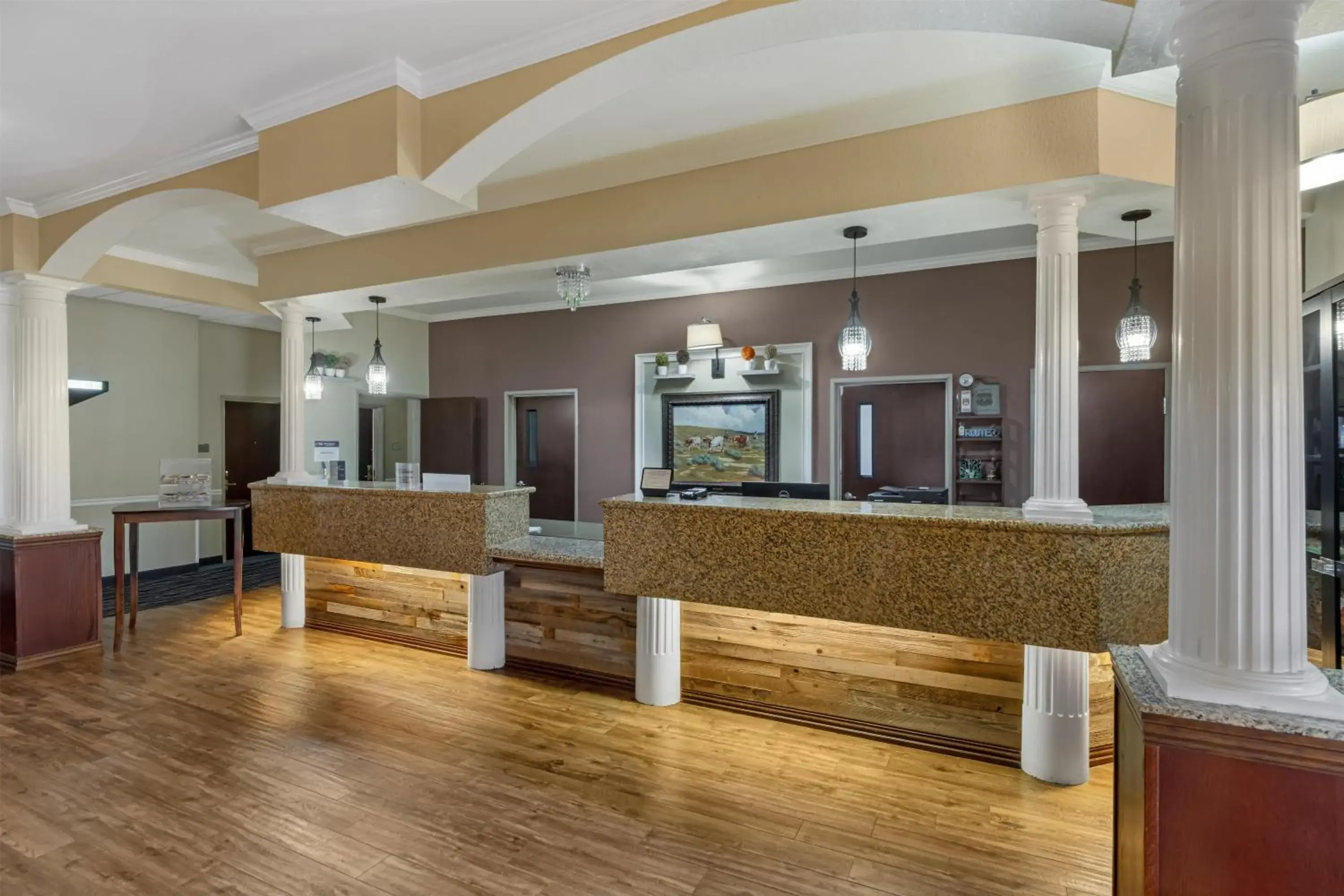 Lobby or reception in Best Western Plus Shamrock Inn & Suites Lobby or reception in Best Western Plus Shamrock Inn & Suites