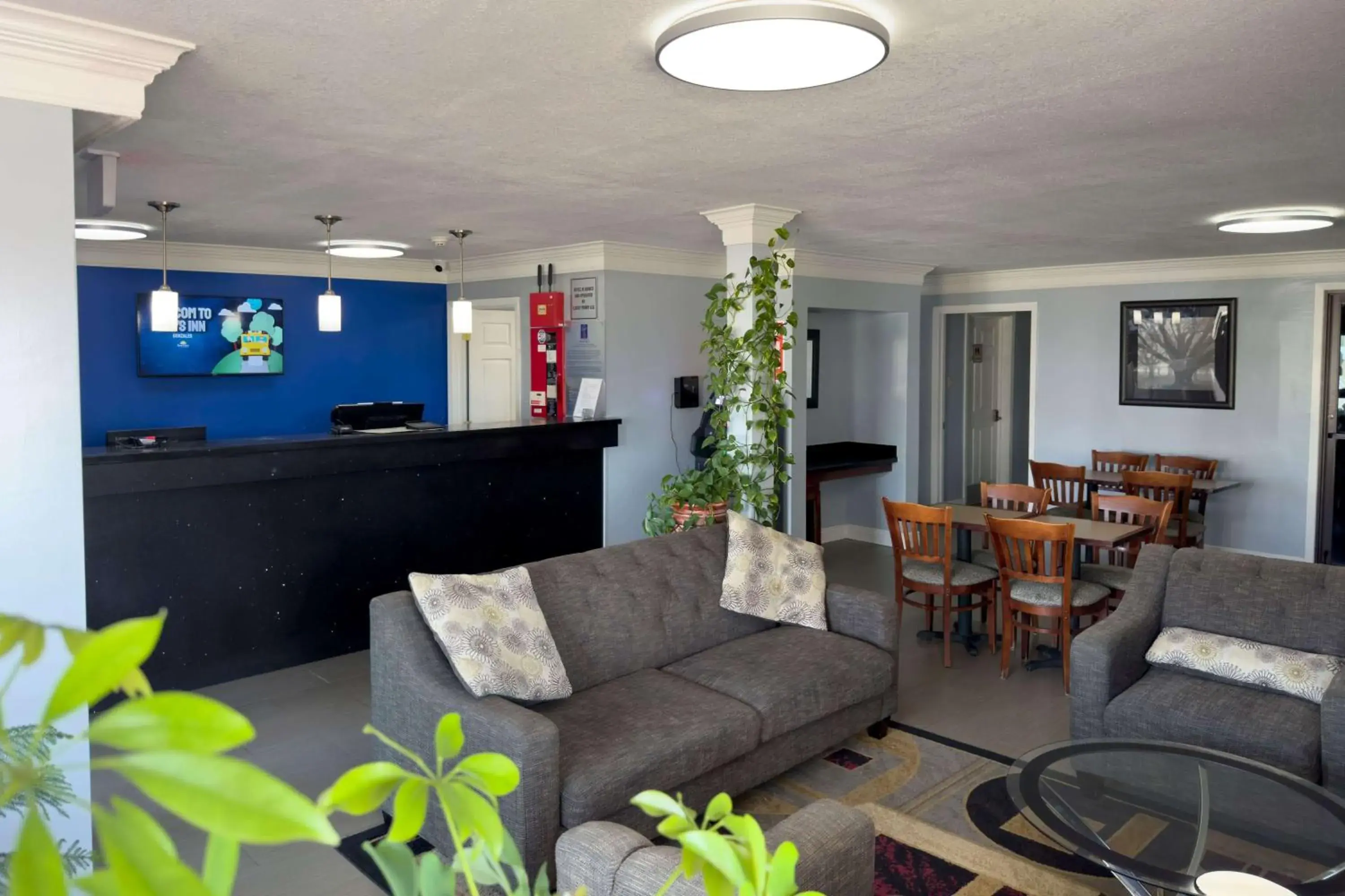 Lobby or reception in Days Inn by Wyndham Gonzales Lobby or reception in Days Inn by Wyndham Gonzales