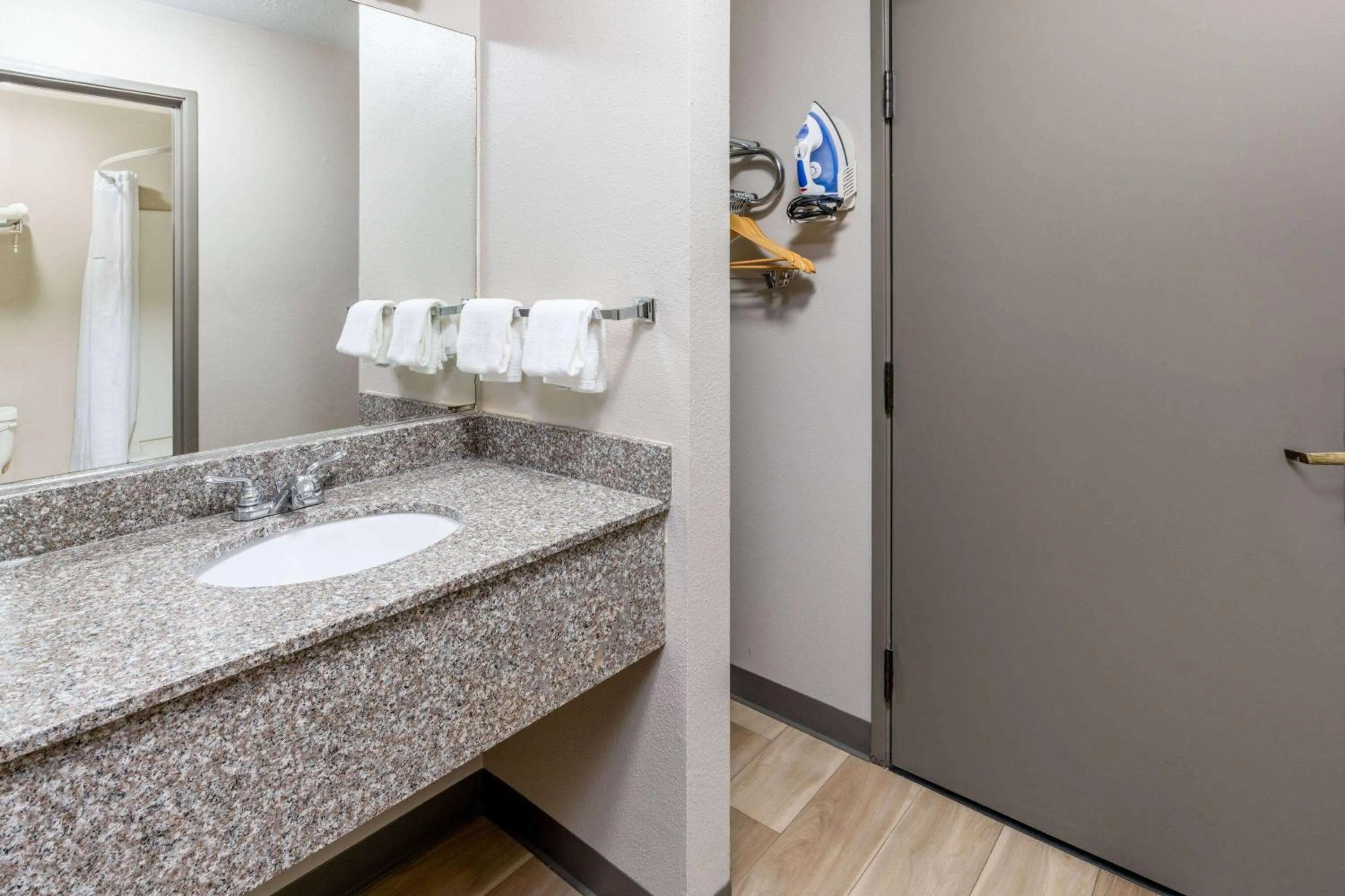 Bathroom in Days Inn by Wyndham Los Lunas