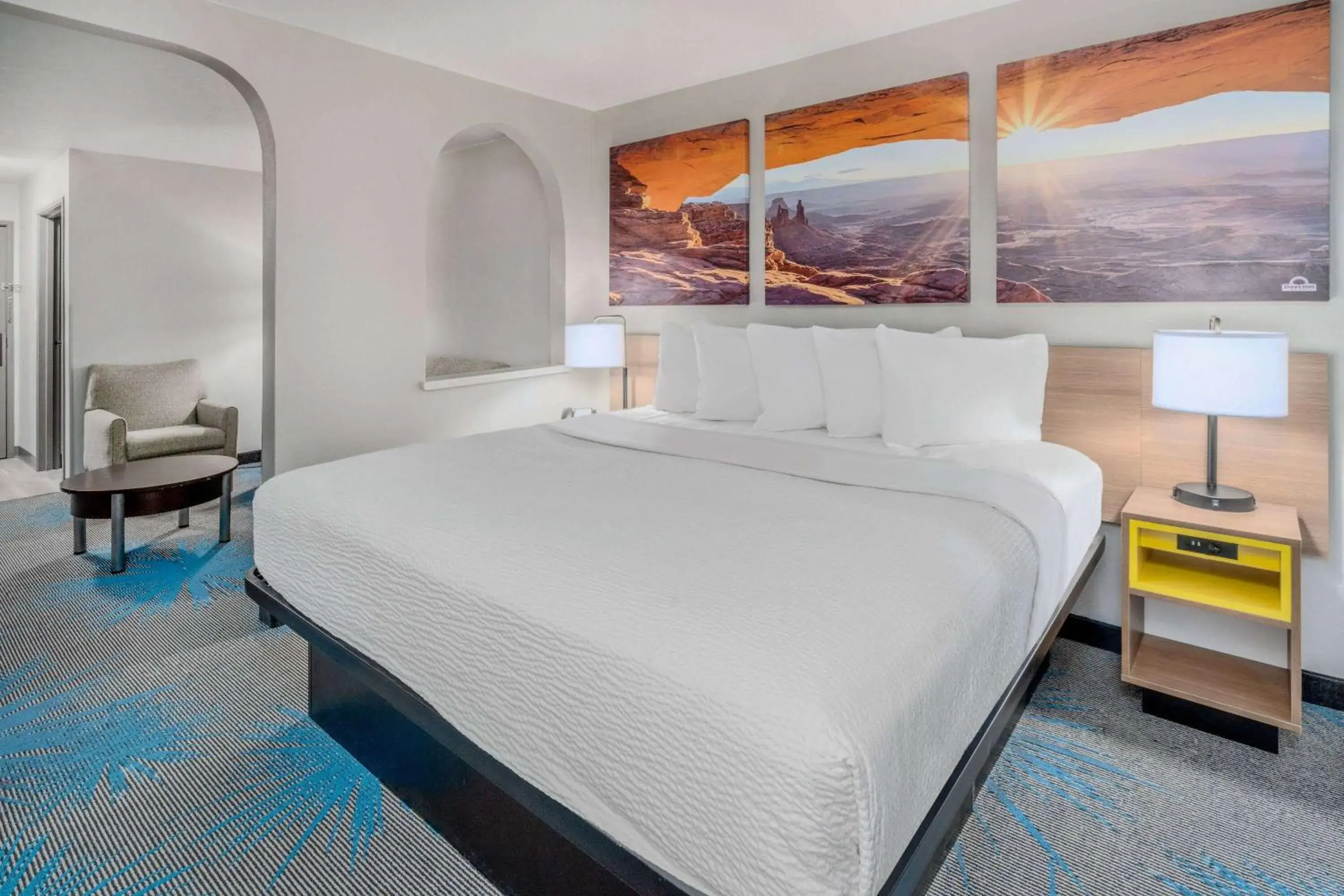 Photo of the whole room, Bed in Days Inn by Wyndham Los Lunas Photo of the whole room, Bed in Days Inn by Wyndham Los Lunas