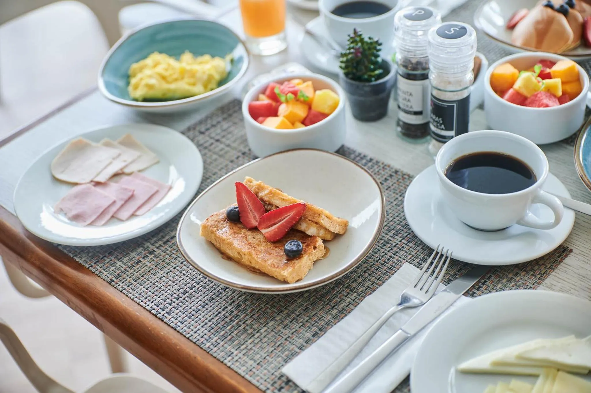 Buffet breakfast in Casa Andina Select Paracas