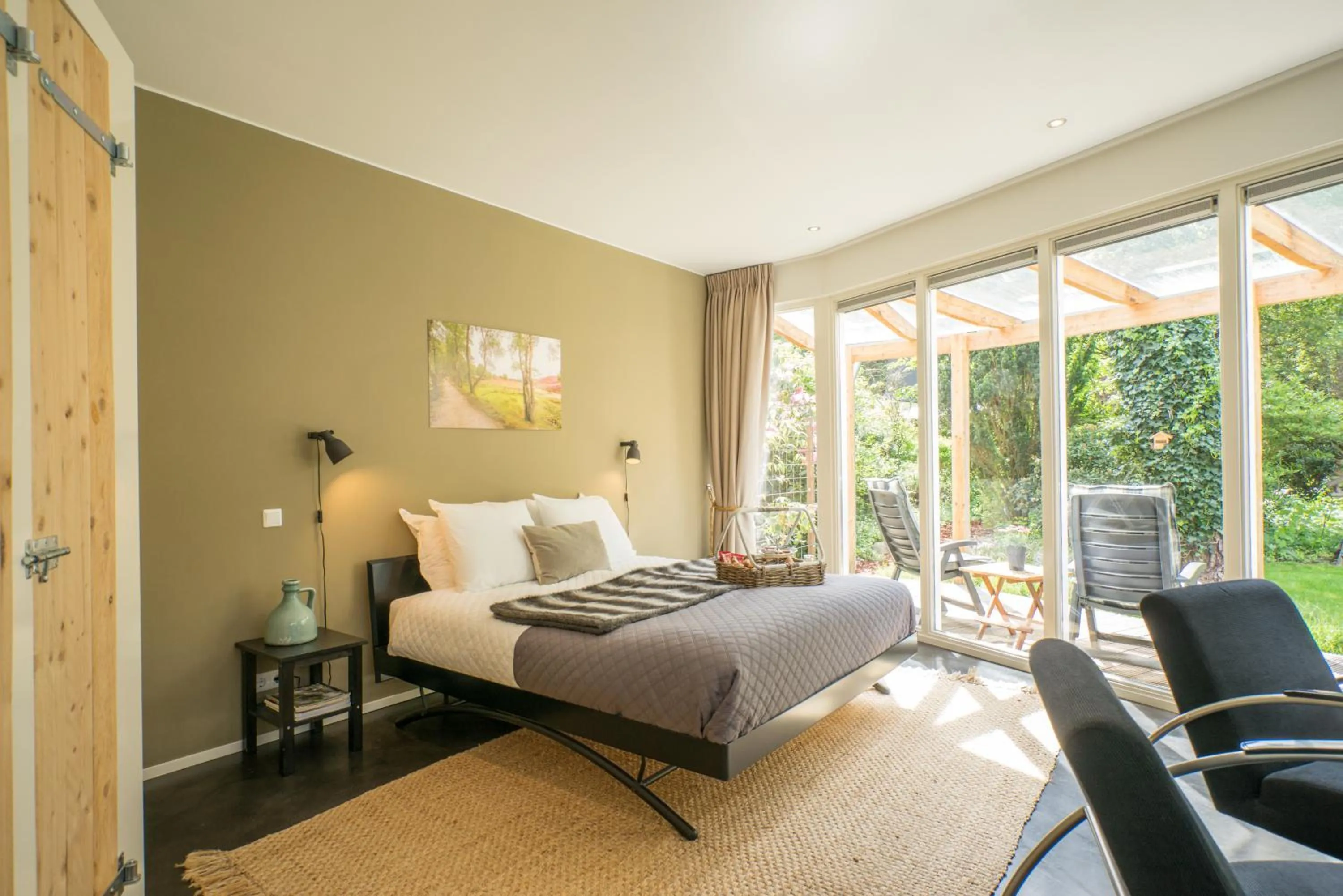 Photo of the whole room, Bed in B&Bveluwezoom