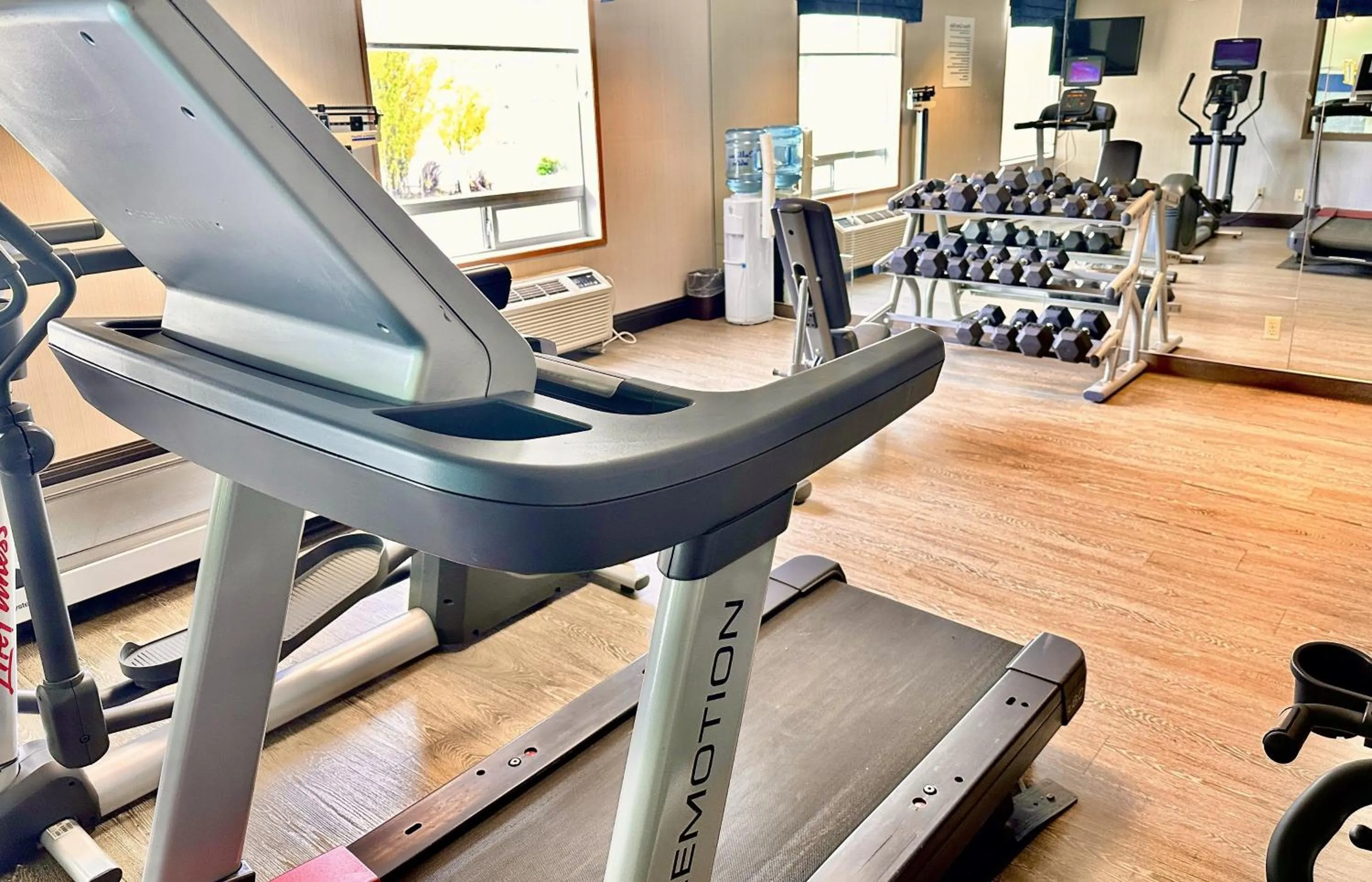 Fitness centre/facilities in Holiday Inn Hotel & Suites Regina by IHG