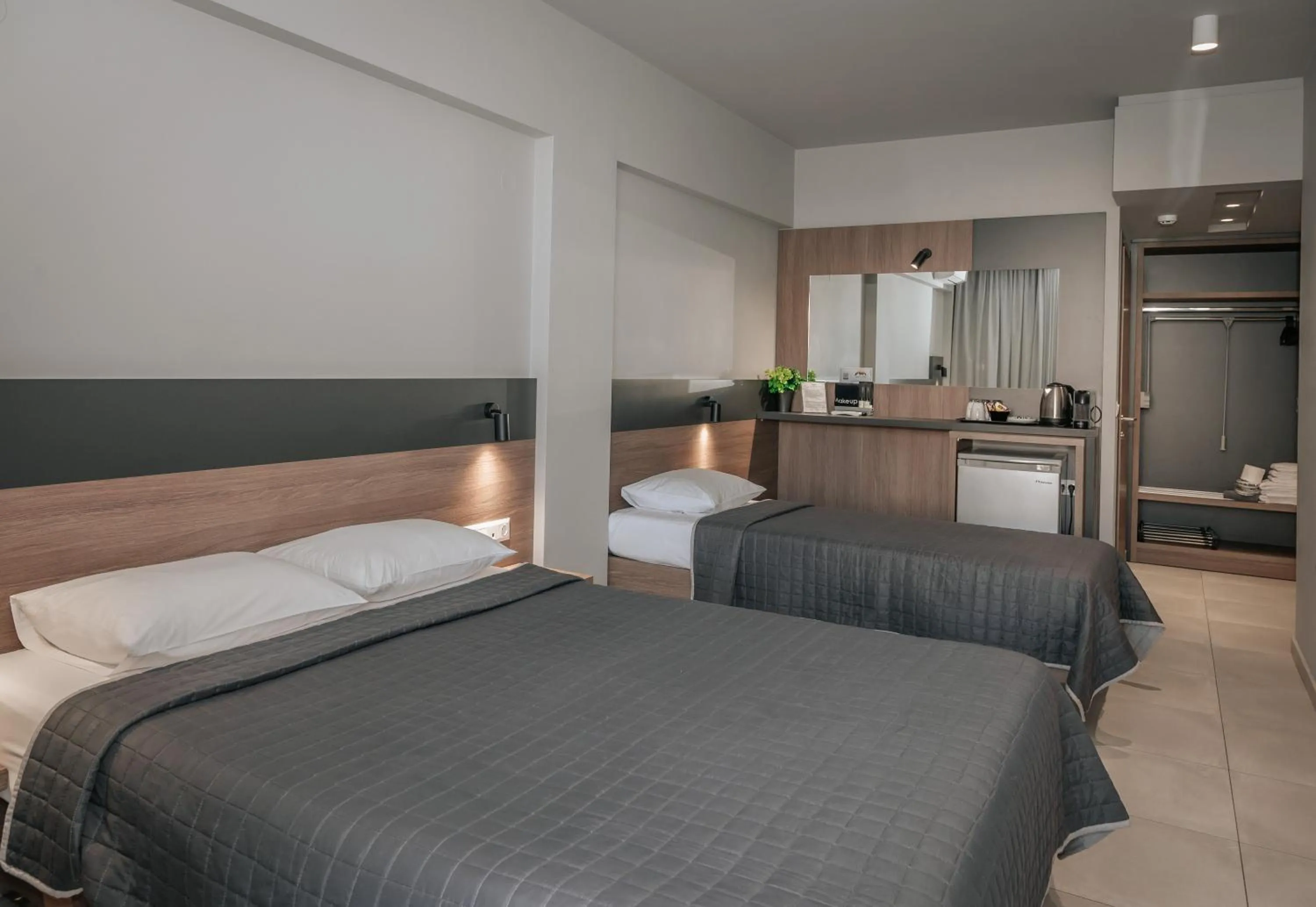 Bed in Elizabeth Queen Luxury Rooms