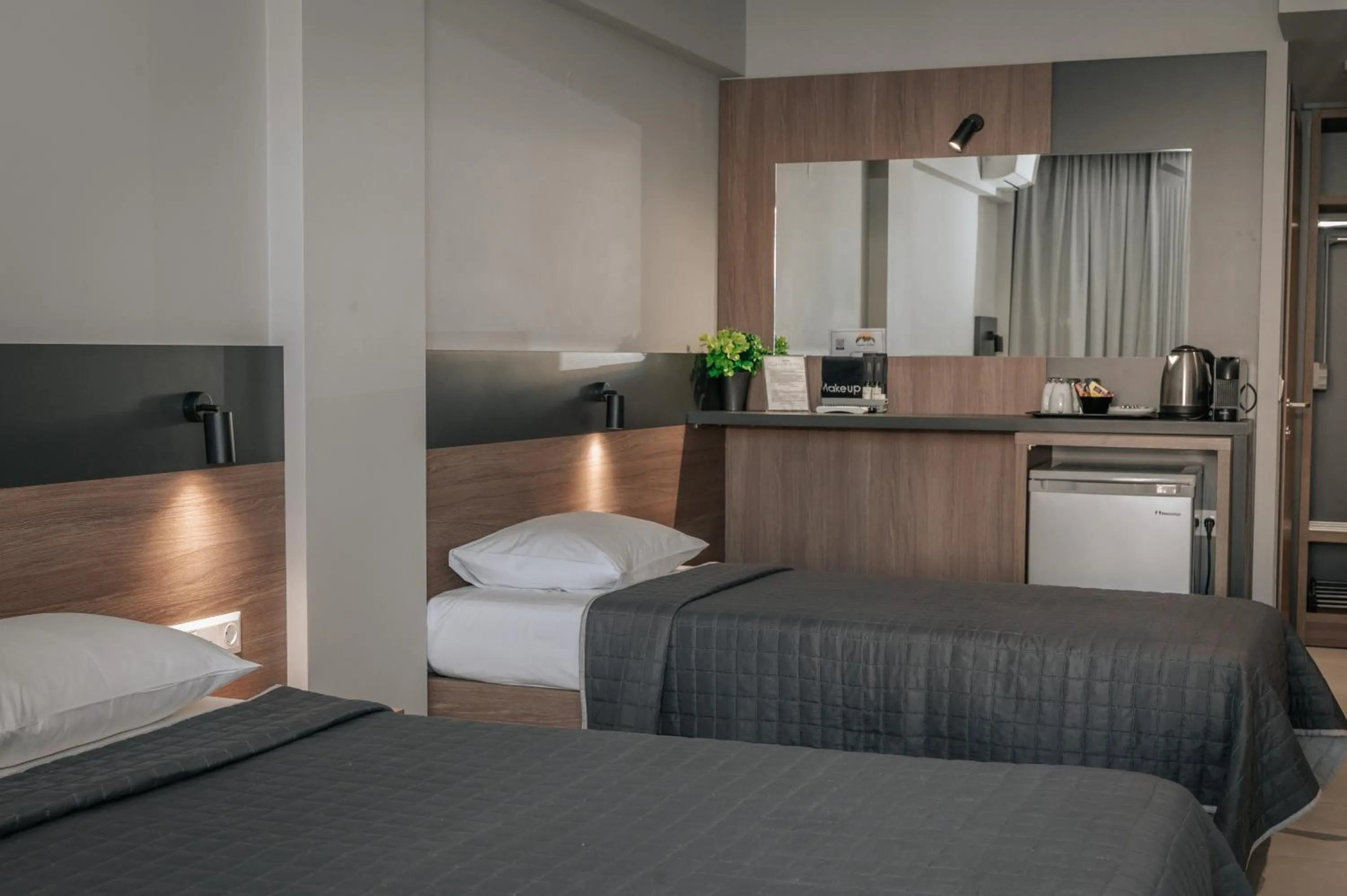 Bed in Elizabeth Queen Luxury Rooms