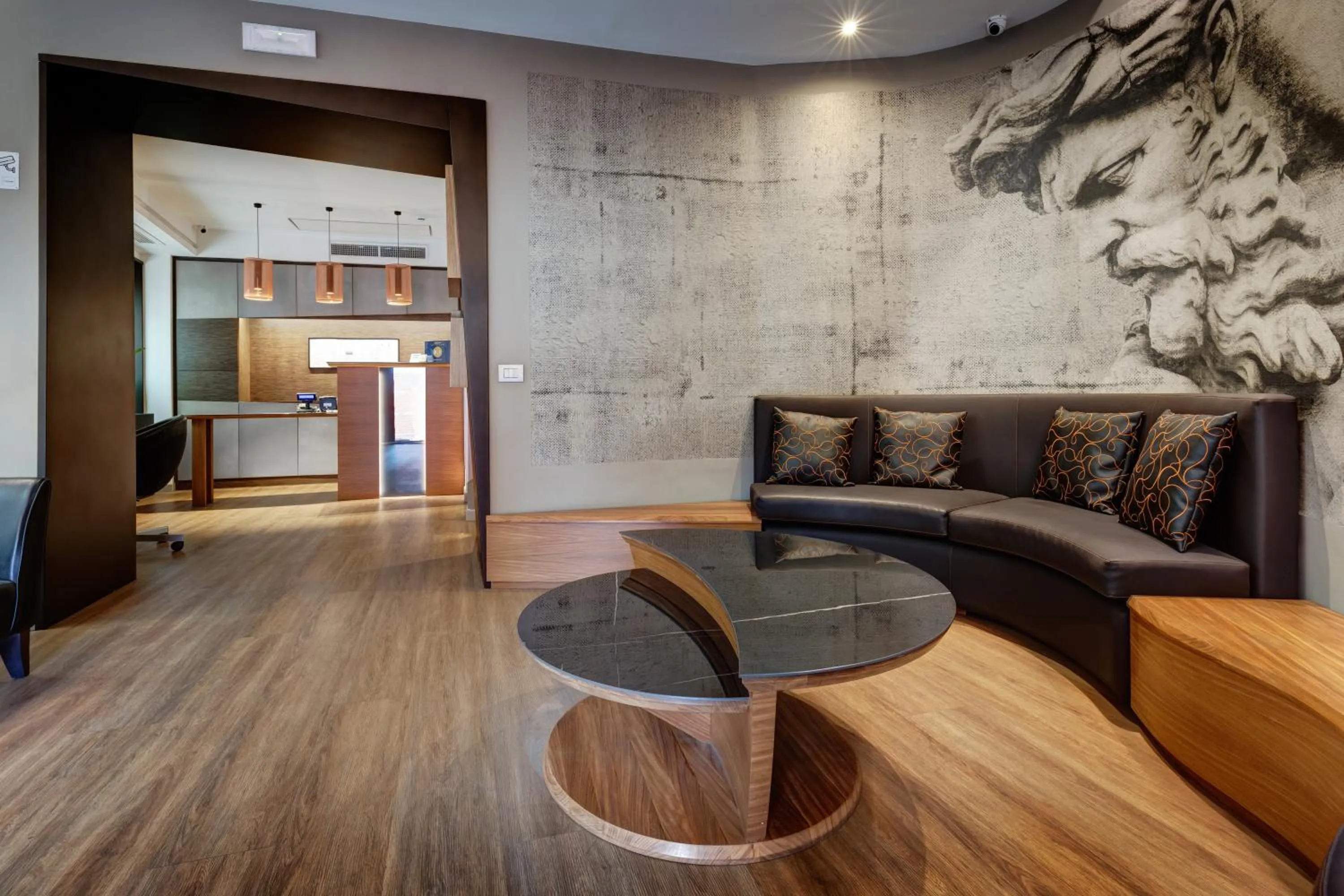 Lobby or reception in Rome Art Hotel - Gruppo Trevi Hotels