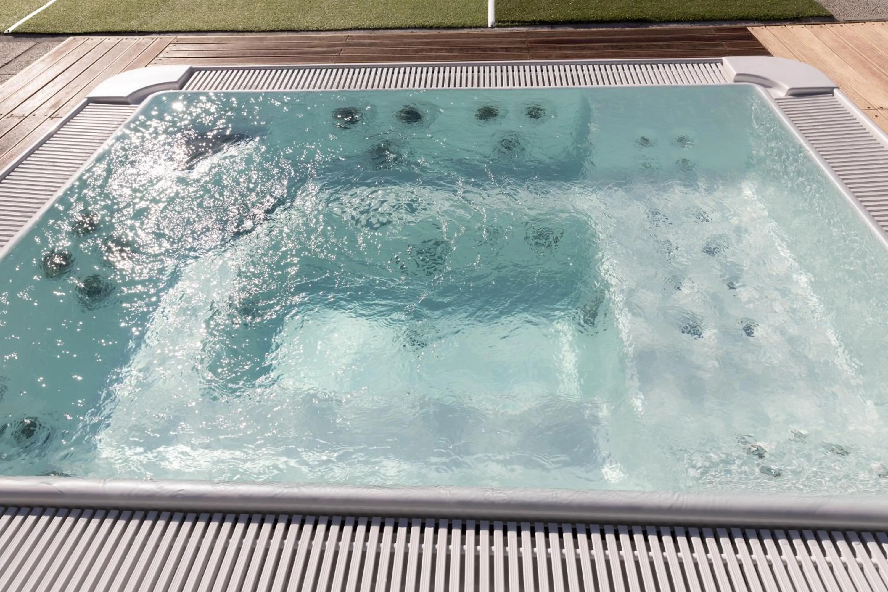 Swimming pool in Hotel Lem