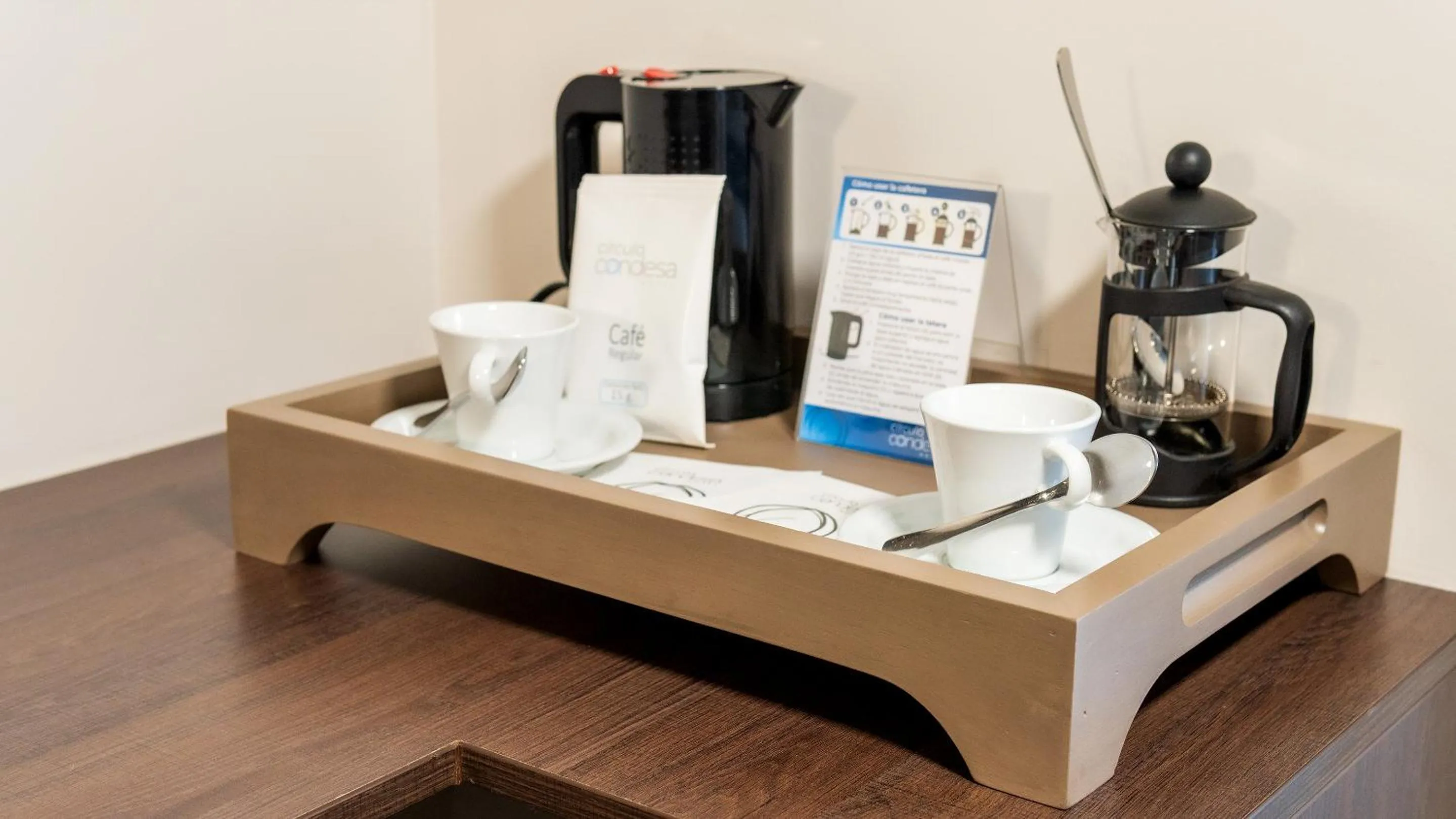 Coffee/tea facilities in Hotel Círculo Condesa